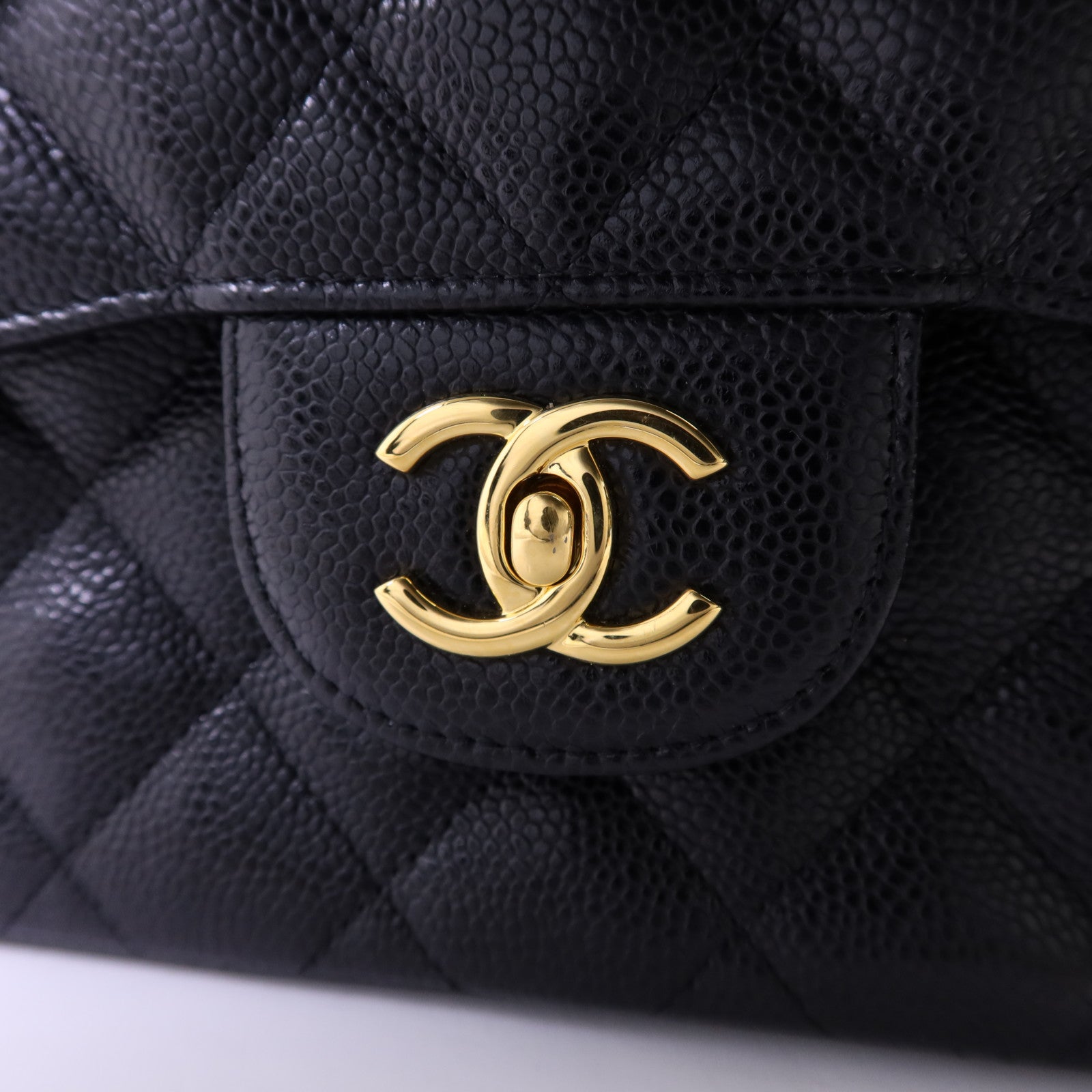 CHANEL 牛皮皮革Large Classic金扣鏈帶肩背袋