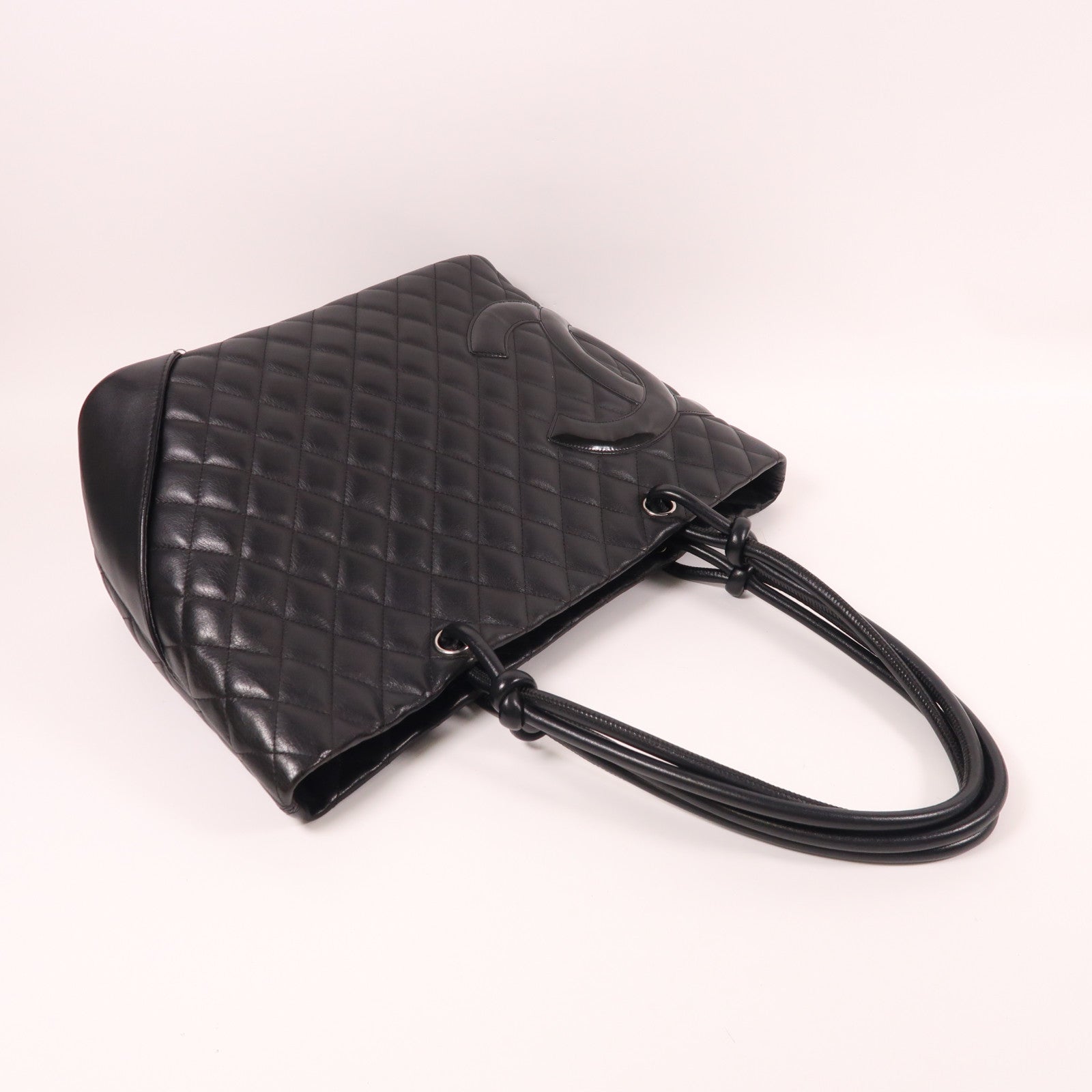 CHANEL 牛皮皮革Cambon Tote Bag銀扣肩背袋黑色