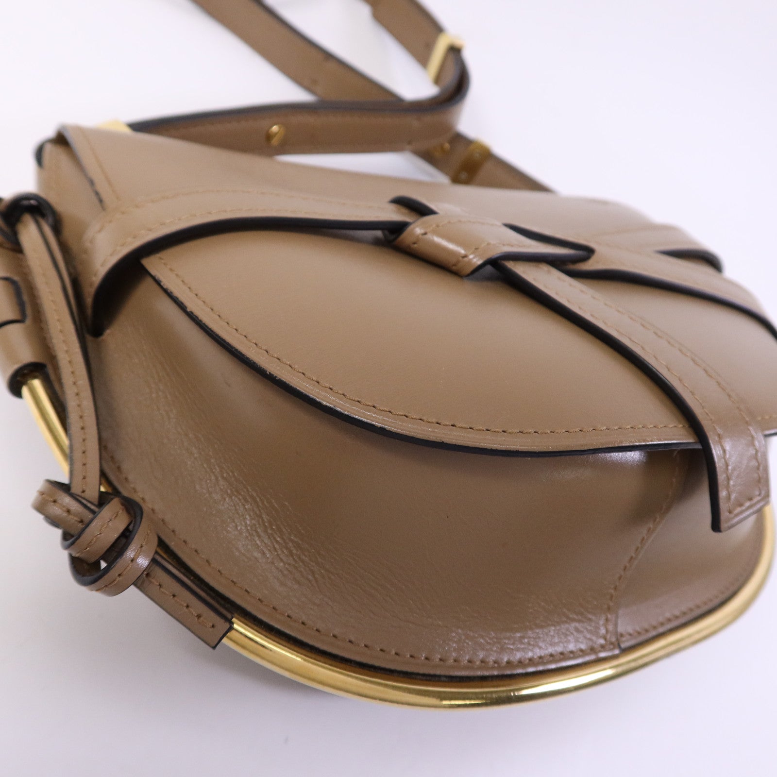 LOEWE 【激減優惠】牛皮皮革Gate金扣手挽袋