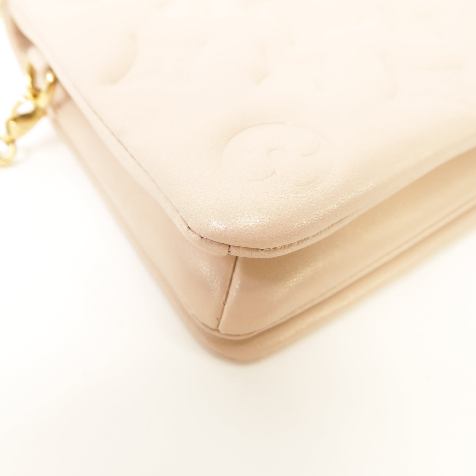 LOUIS VUITTON 【激減優惠】Monogram Embossed Fall In Love Pochette Coussin金扣鏈帶肩背袋粉紅色