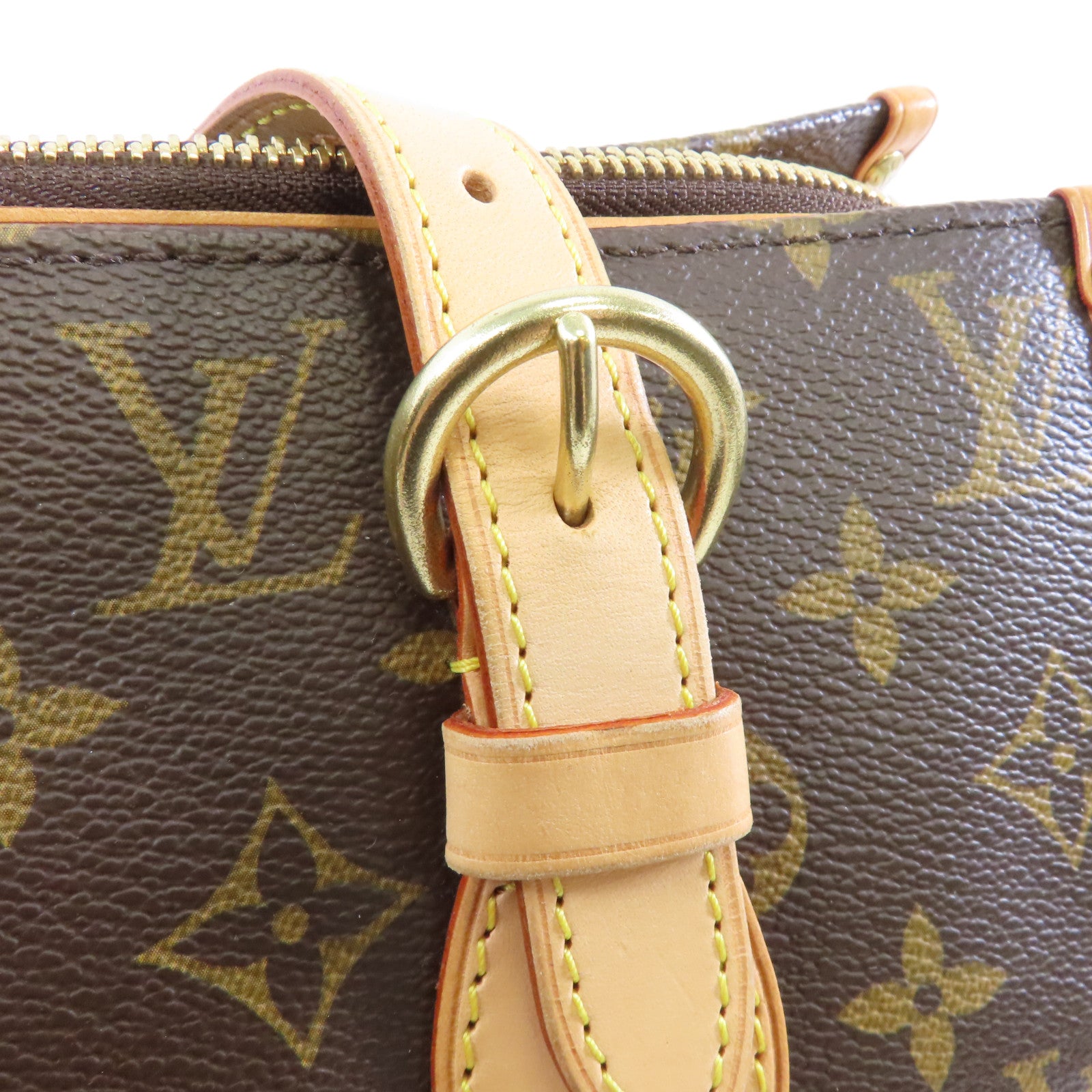 LOUIS VUITTON Monogram Popincourt Haut金扣肩背袋啡色