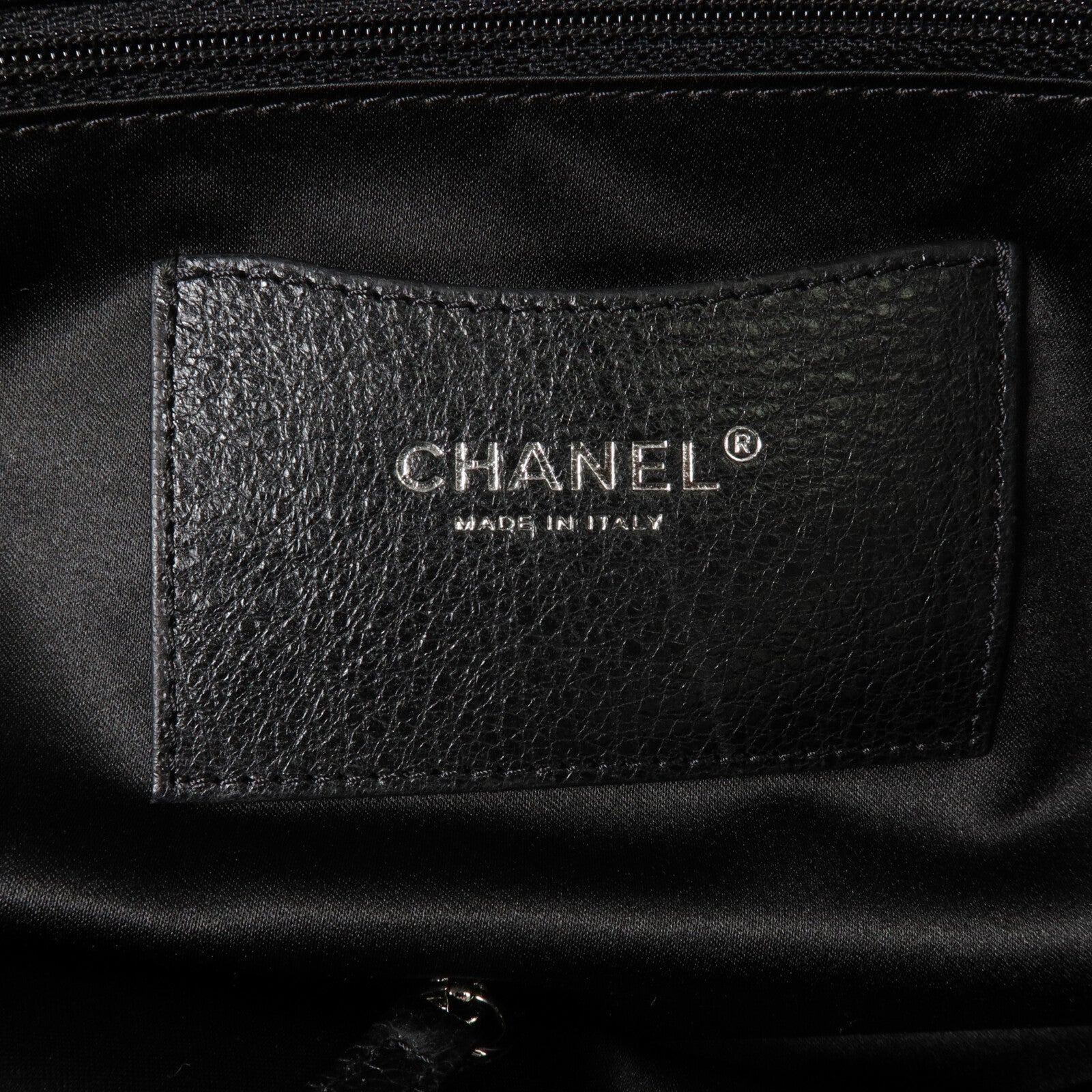CHANEL 牛皮皮革On The Road Large Tote肩背袋/手挽袋