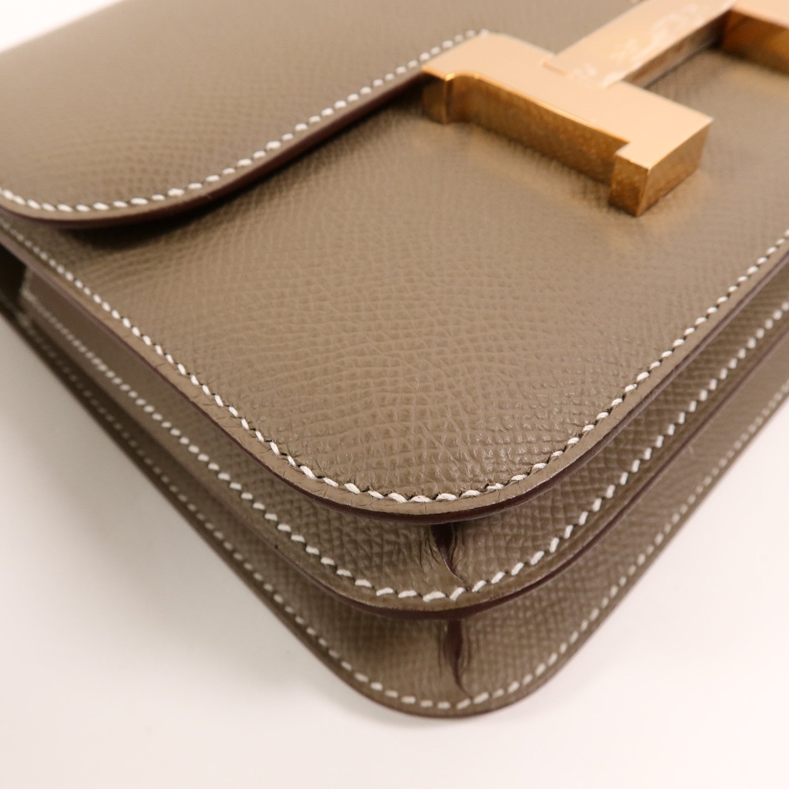 HERMES Epsom皮革Constance Mini肩背袋Etoupe