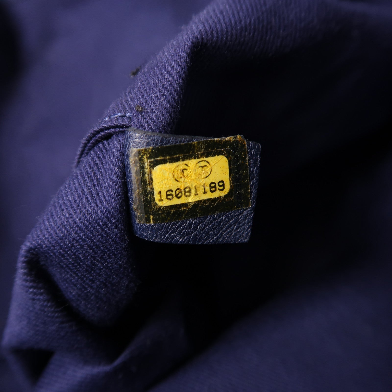 CHANEL 帆布Deauville銀扣鏈帶肩背袋