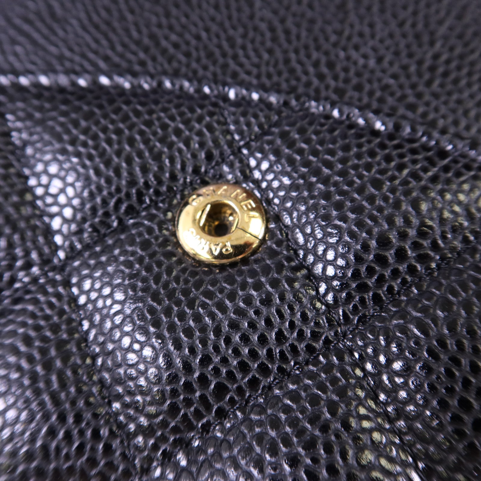 CHANEL 牛皮皮革Large Classic金扣鏈帶肩背袋