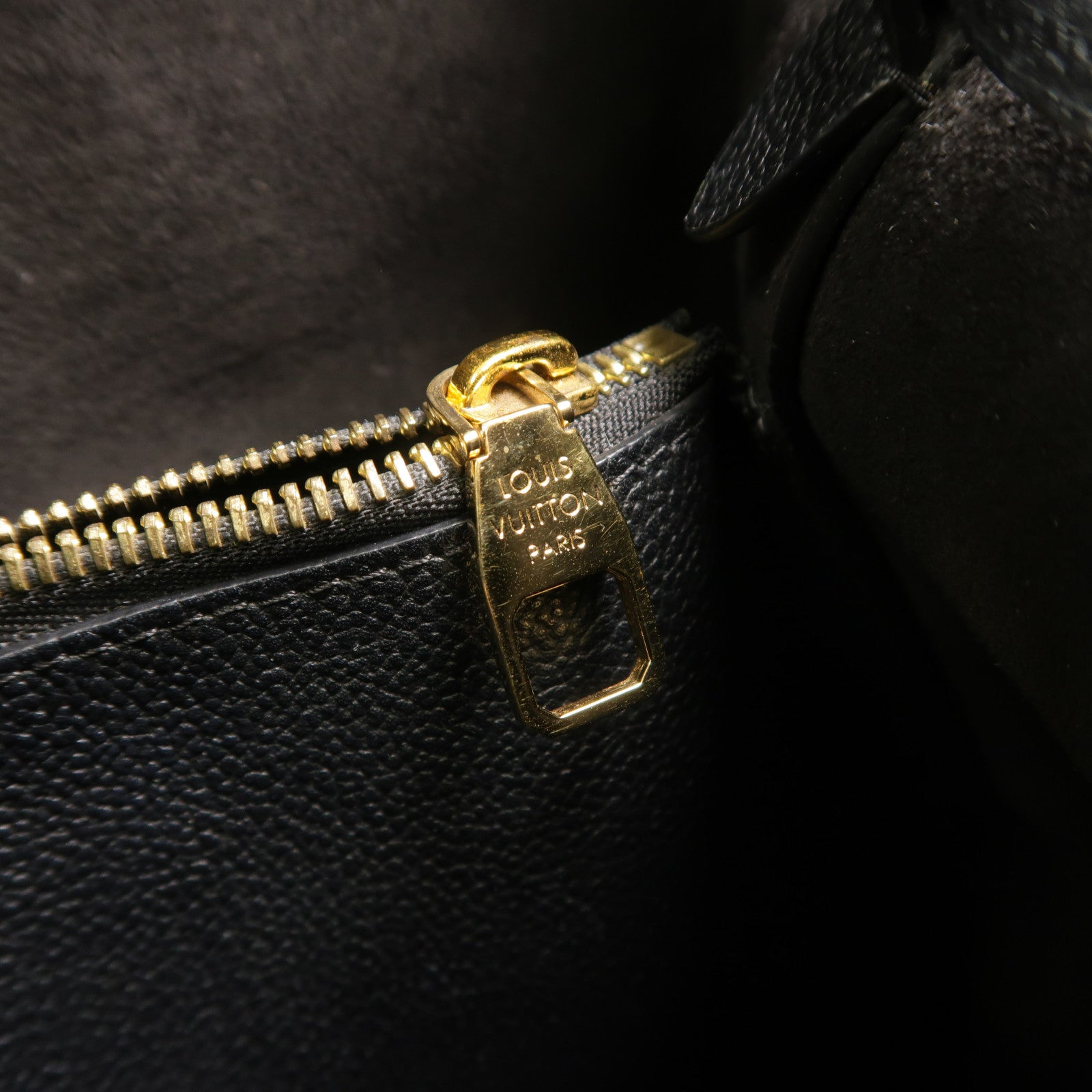 LOUIS VUITTON Monogram Empreinte NeoNoe MM手挽肩背兩用袋