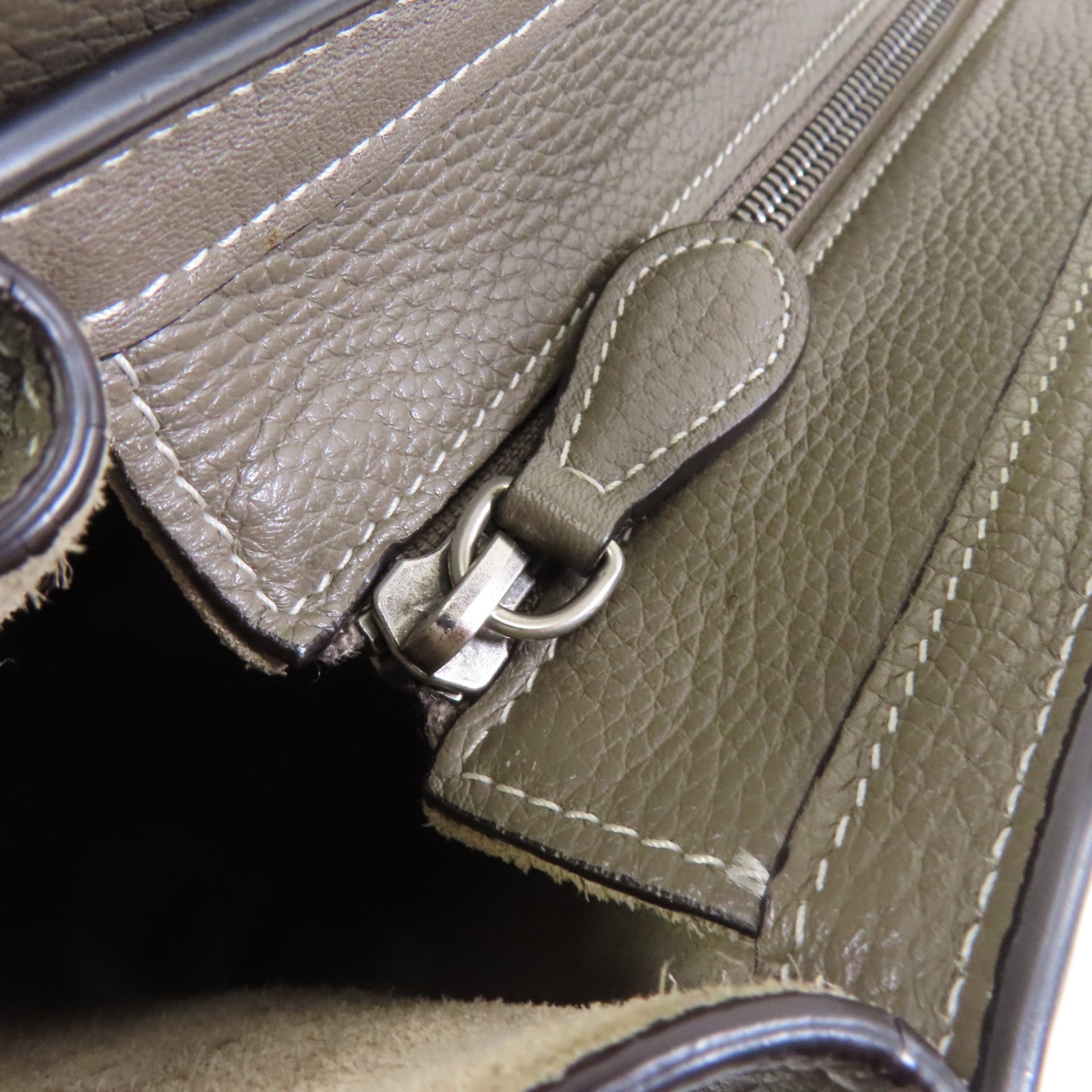 CELINE 牛皮皮革Nano Luggage金扣手挽肩背兩用袋灰色