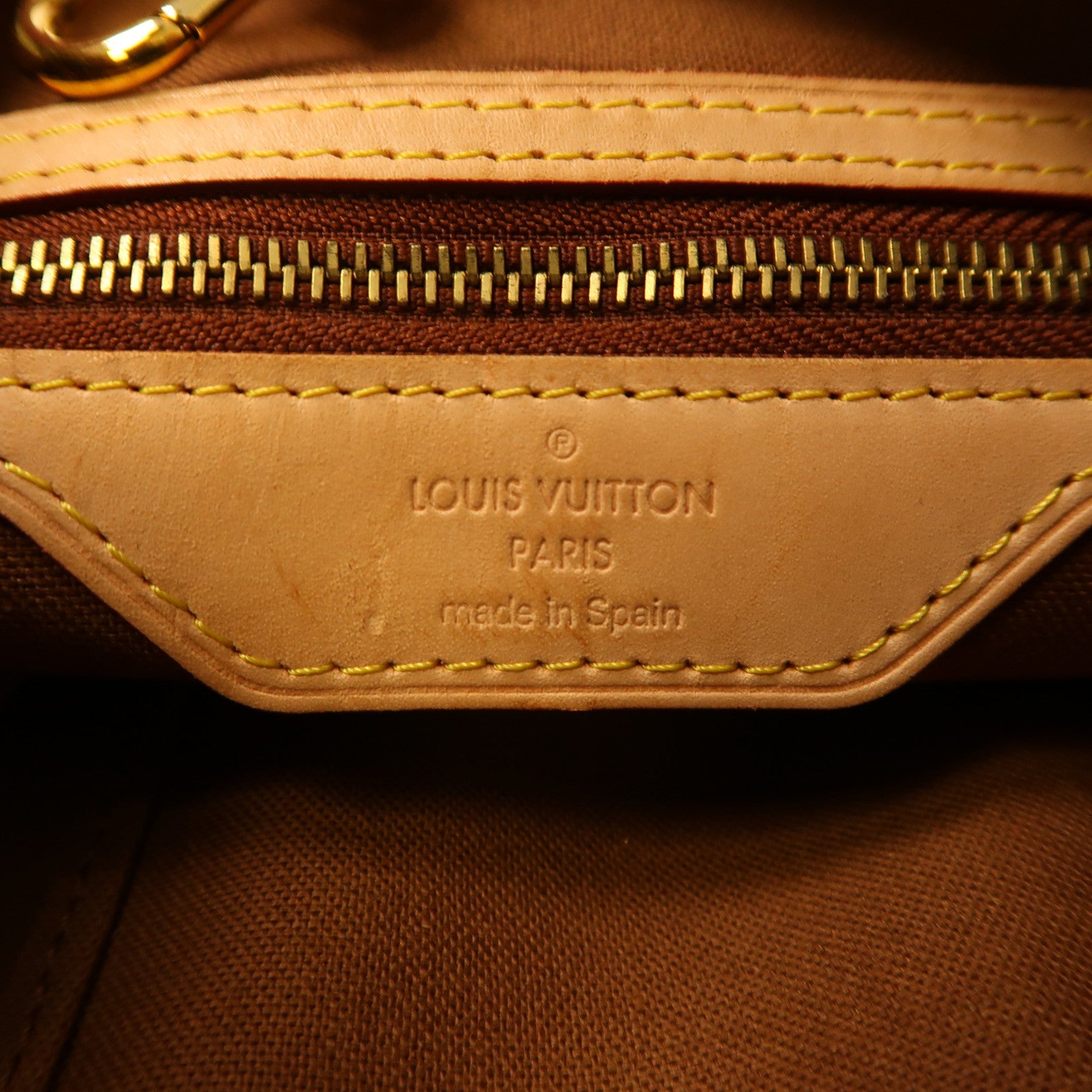 LOUIS VUITTON Monogram Batignolles金扣手挽袋啡色