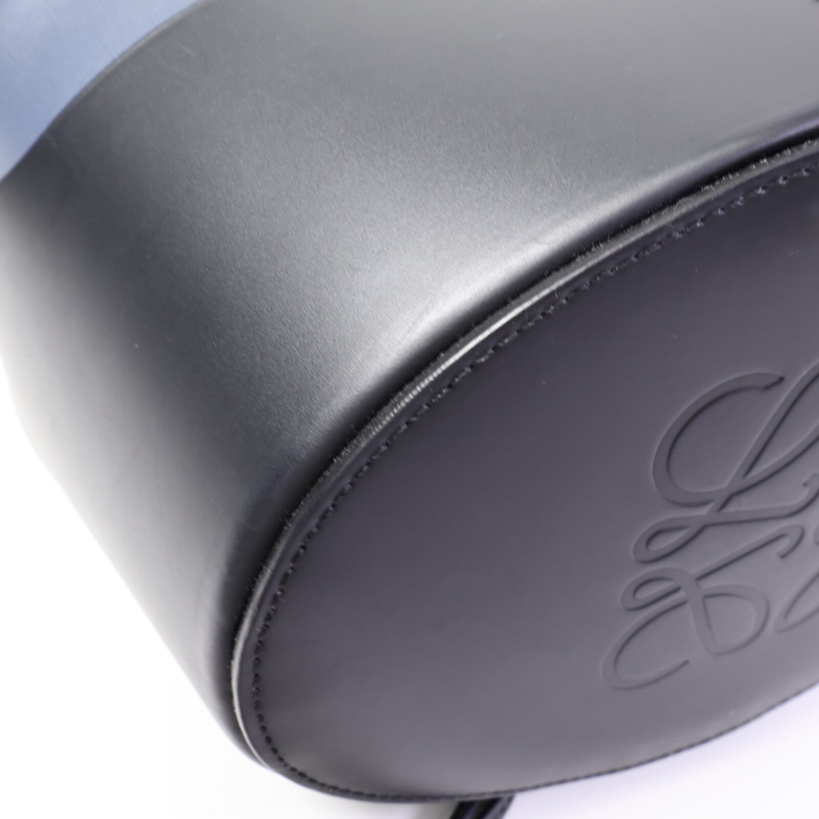 LOEWE 牛皮皮革Balloon Medium手挽肩背兩用袋
