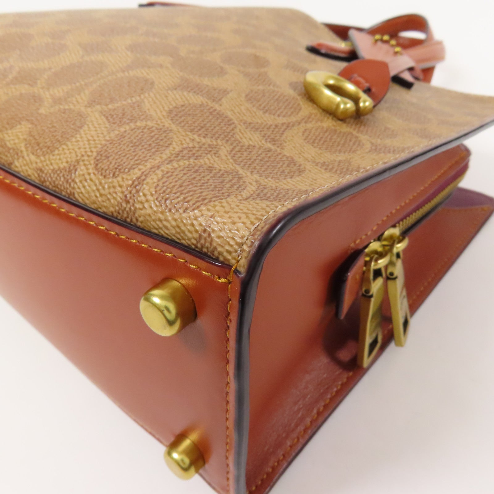 COACH 塗層帆布Shoulder Bag金扣手挽肩背兩用袋