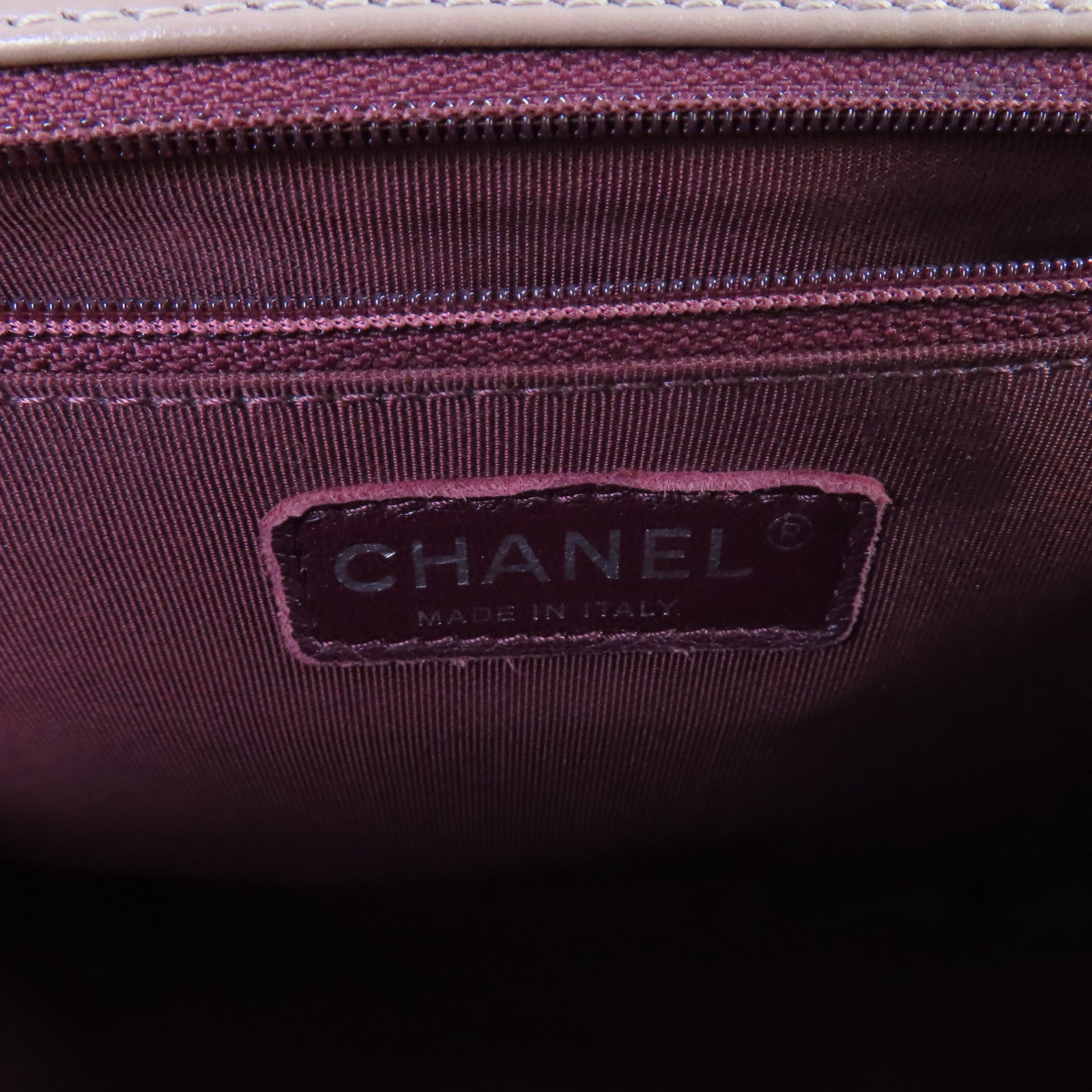 CHANEL 【激減優惠】斜紋羊皮皮革Boy Chanel 28cm Chain Shoulder Bag銀扣鏈帶肩背袋淺啡色