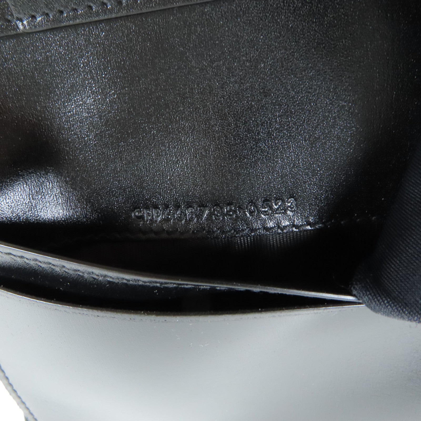 SAINT LAURENT 皮革Card Case銀扣卡片套