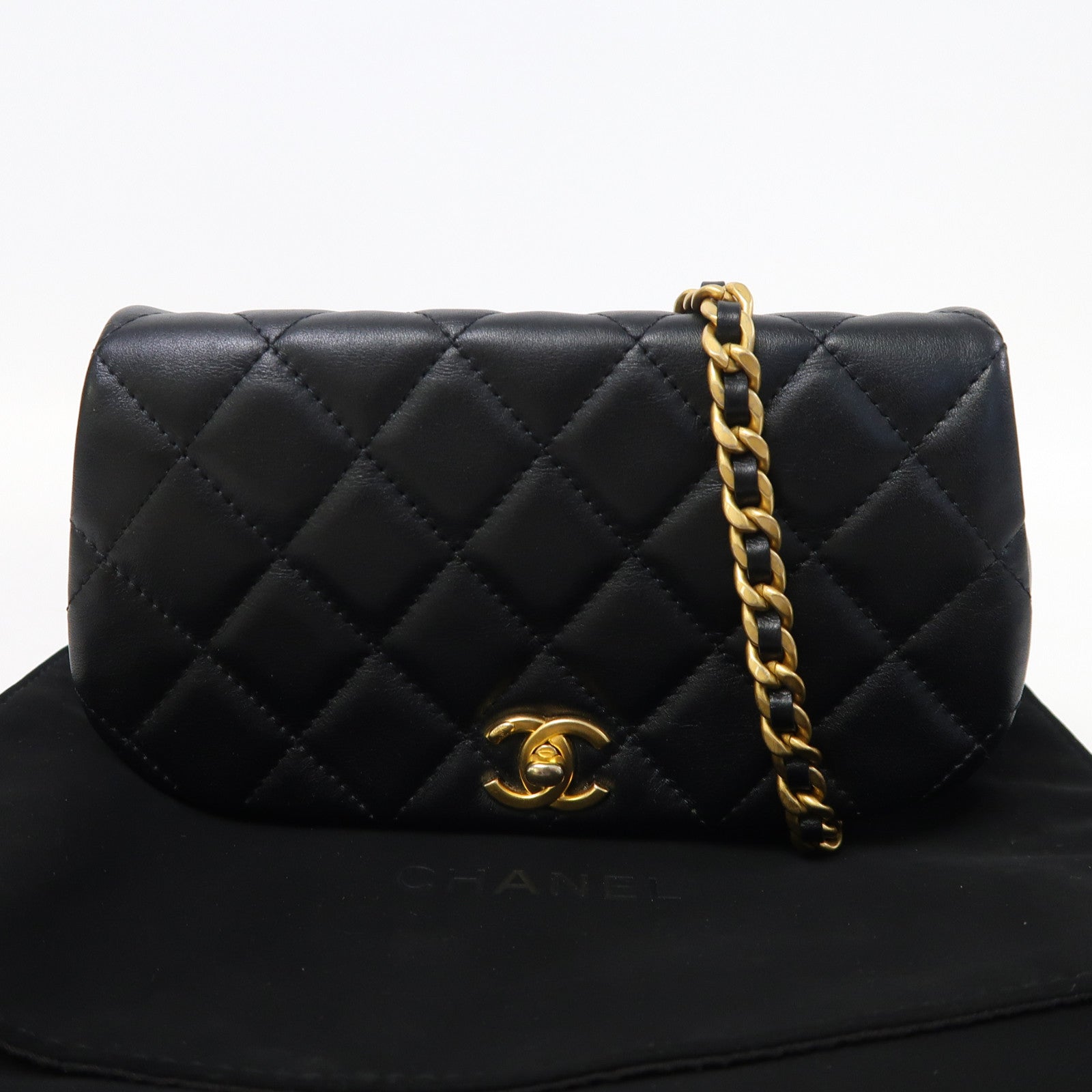 CHANEL 菱格羊皮皮革Chain Shoulder金扣鏈帶肩背袋黑色