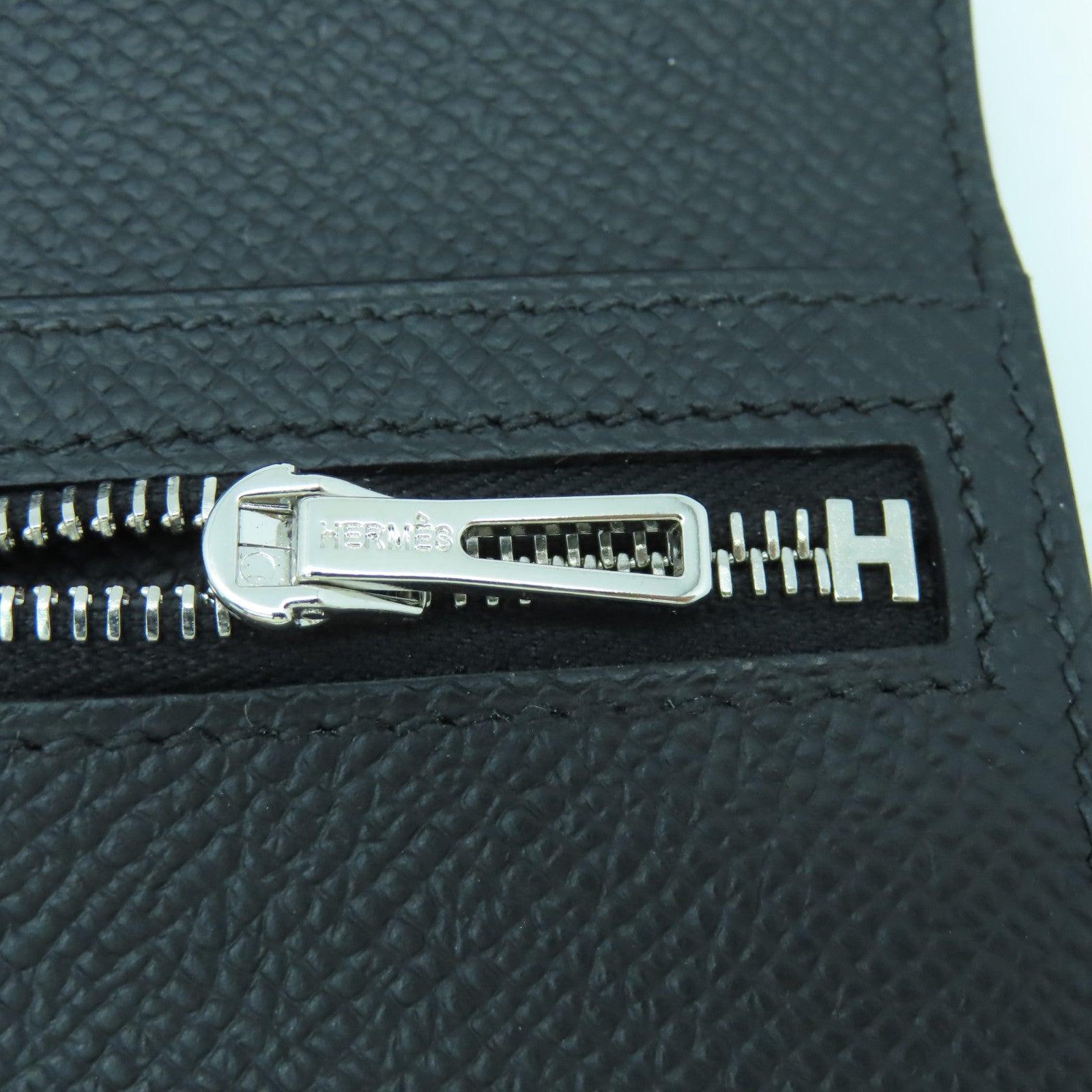 HERMES 【激減優惠】Veau Epsom皮革Compact Wallet銀扣錢包經典黑色