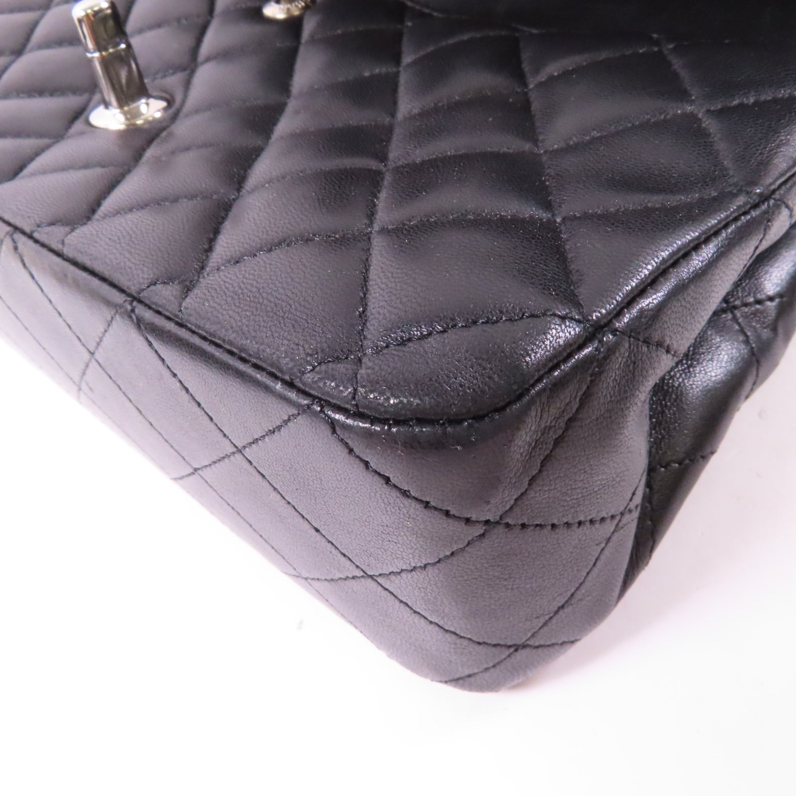 CHANEL 【激減優惠】菱格羊皮皮革Classic Chain Shoulder Bag銀扣鏈帶肩背袋黑色