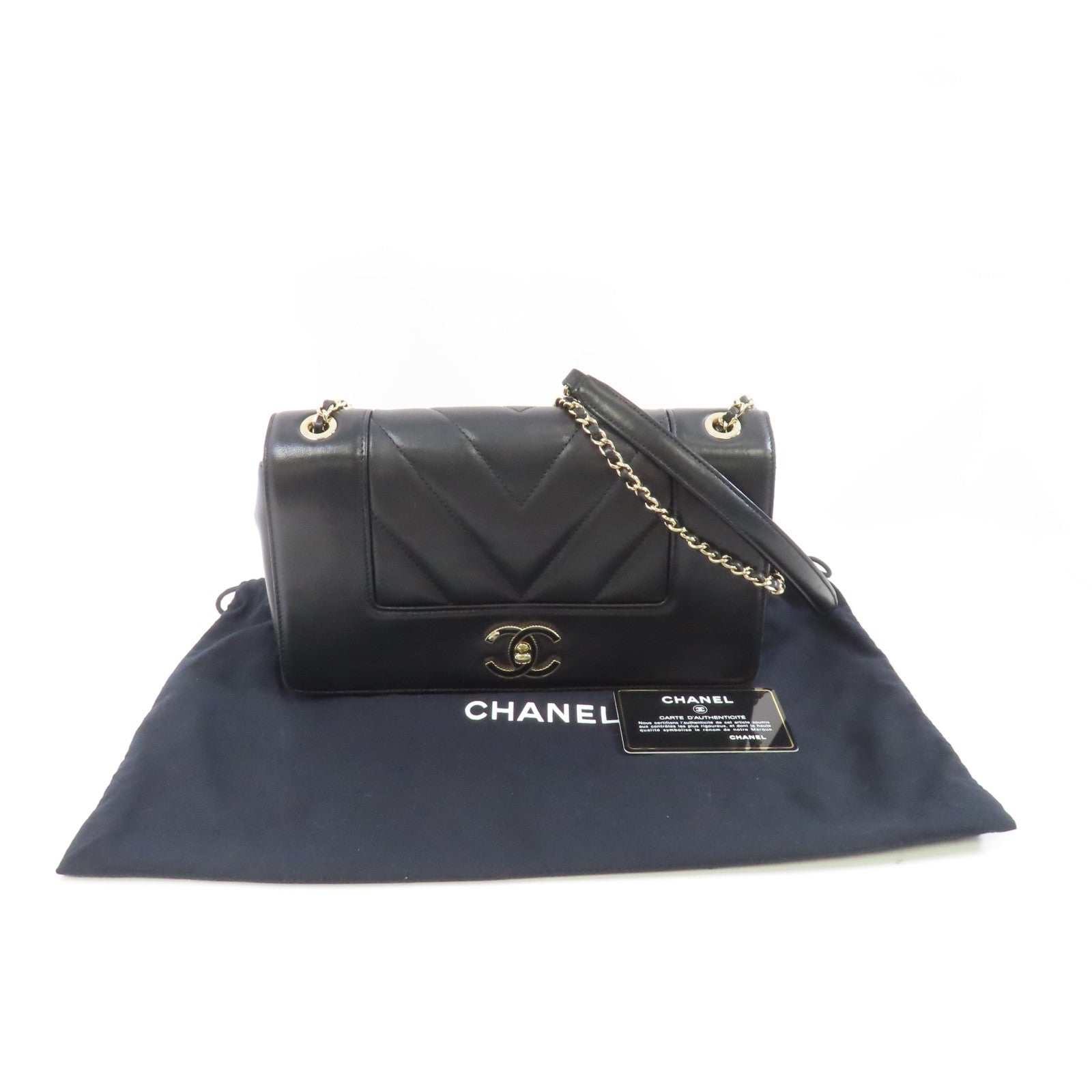 CHANEL 羊皮皮革Chain Shoulder金扣鏈帶肩背袋黑色