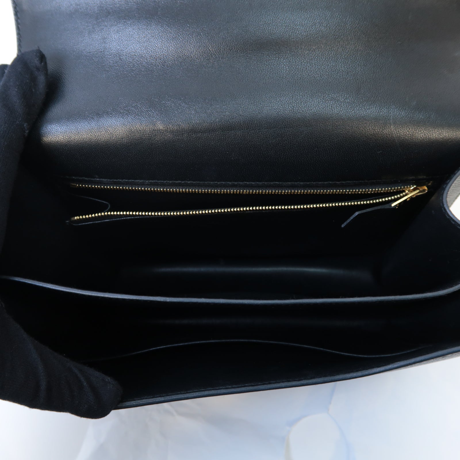 HERMES 【激減優惠】Epsom皮革Constance 24金扣肩背袋Noir黑色