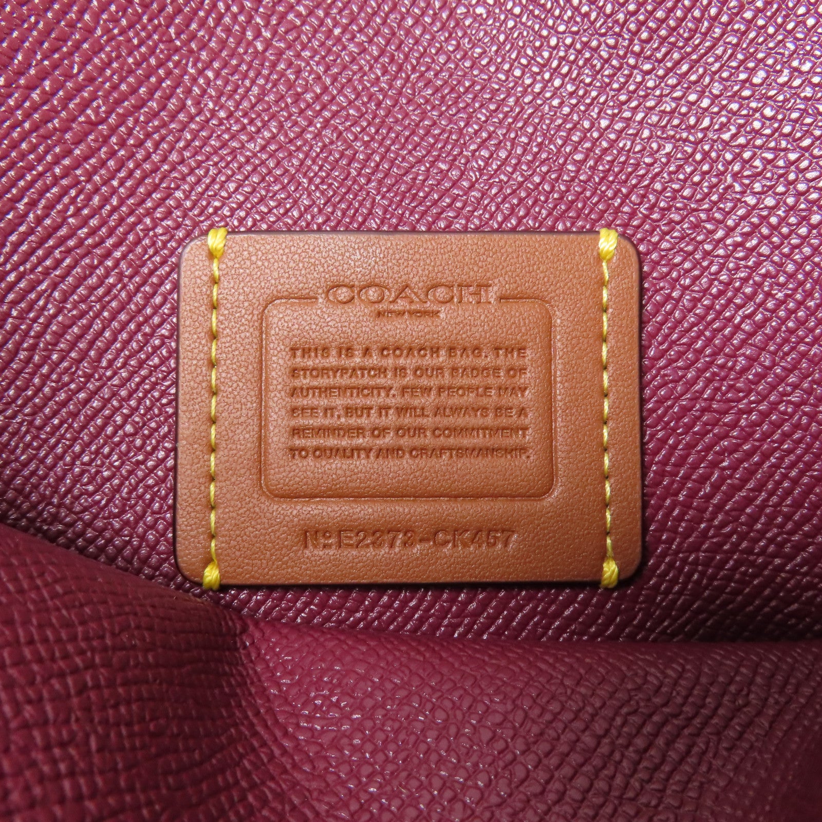 COACH 塗層帆布Shoulder Bag金扣手挽肩背兩用袋