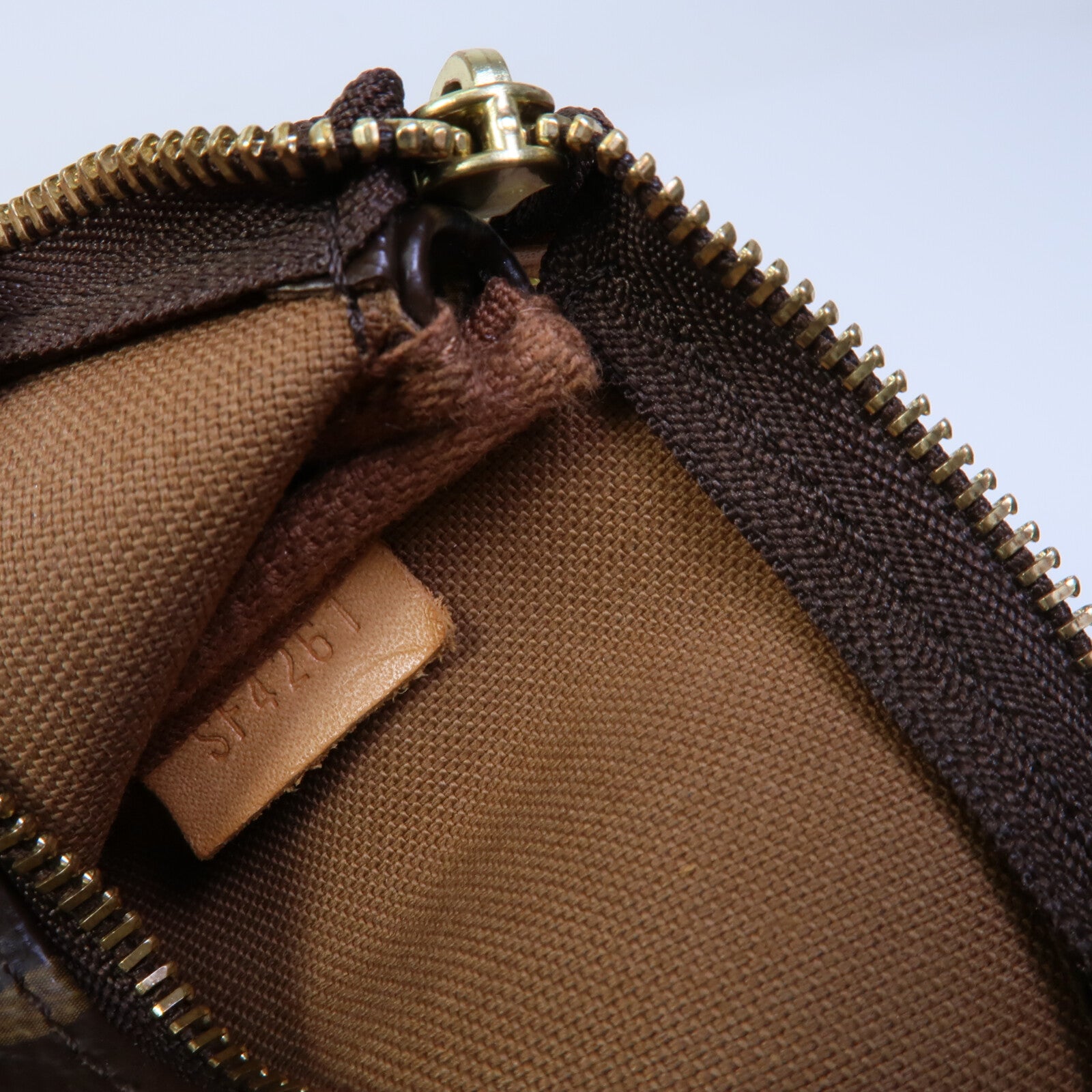 LOUIS VUITTON Monogram Mini Pochette Accessoires鏈帶手挽袋