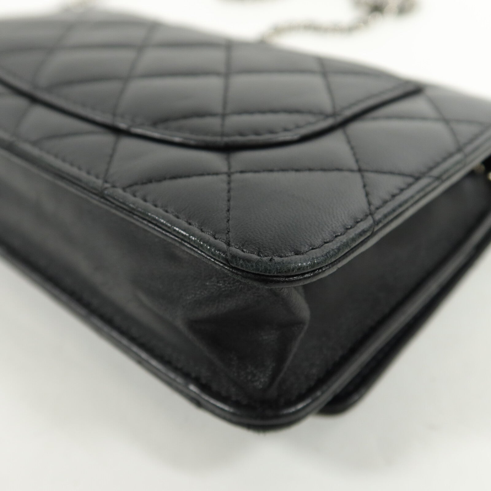 CHANEL 羊皮皮革Wallet On Chain鏈帶肩背袋