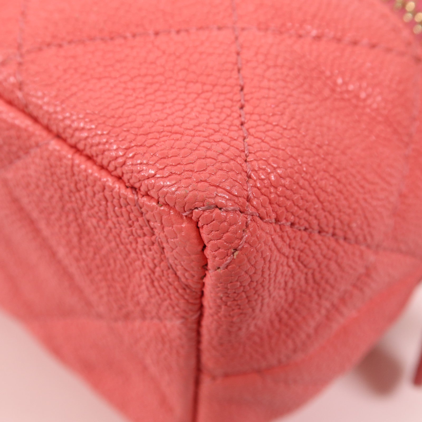 CHANEL 牛皮皮革Matelasse Mini Vanity金扣手挽肩背兩用袋