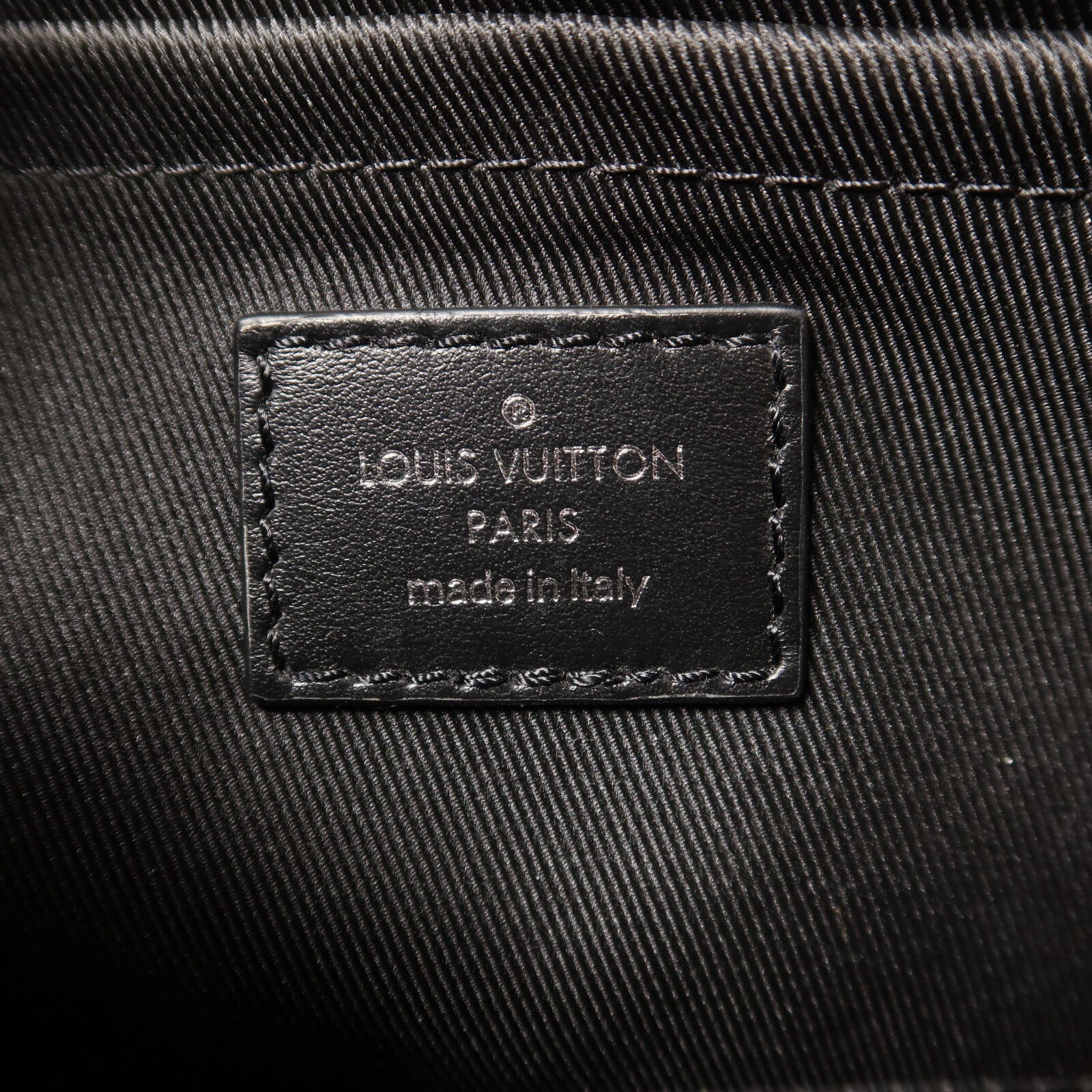 LOUIS VUITTON Monogram Eclipse Mini Soft Trunk肩背袋