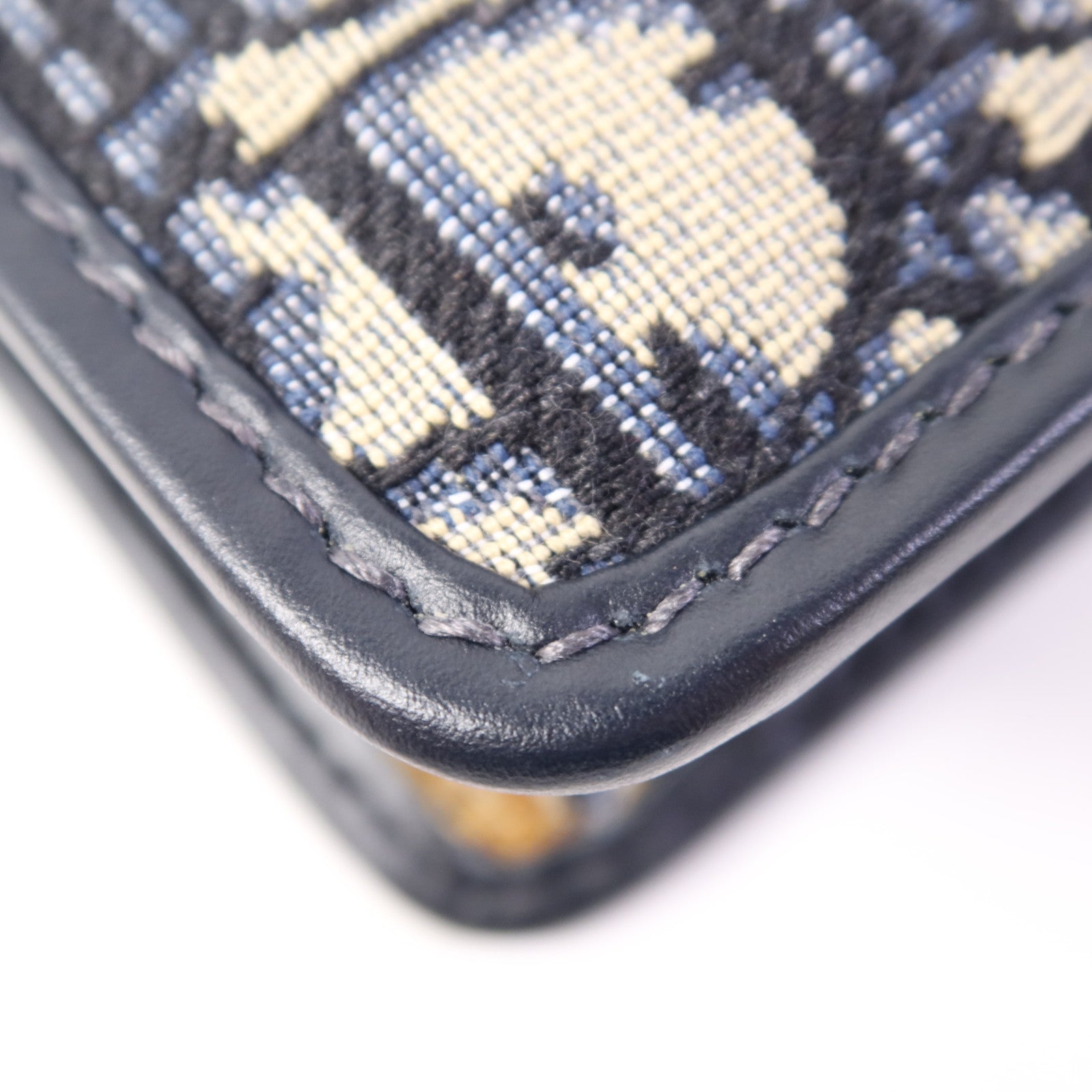 Dior 帆布30 Montaigne金扣肩背袋