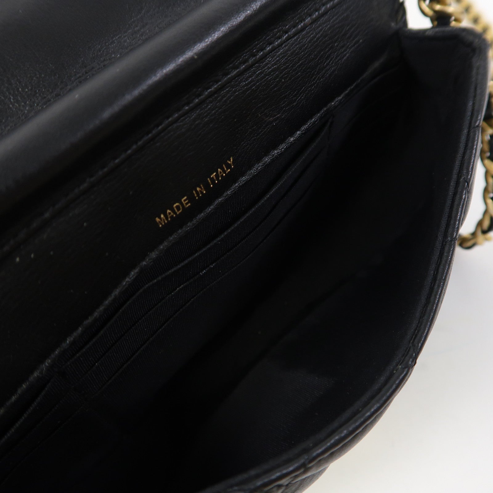 CHANEL 菱格羊皮皮革Chain Shoulder金扣鏈帶肩背袋黑色