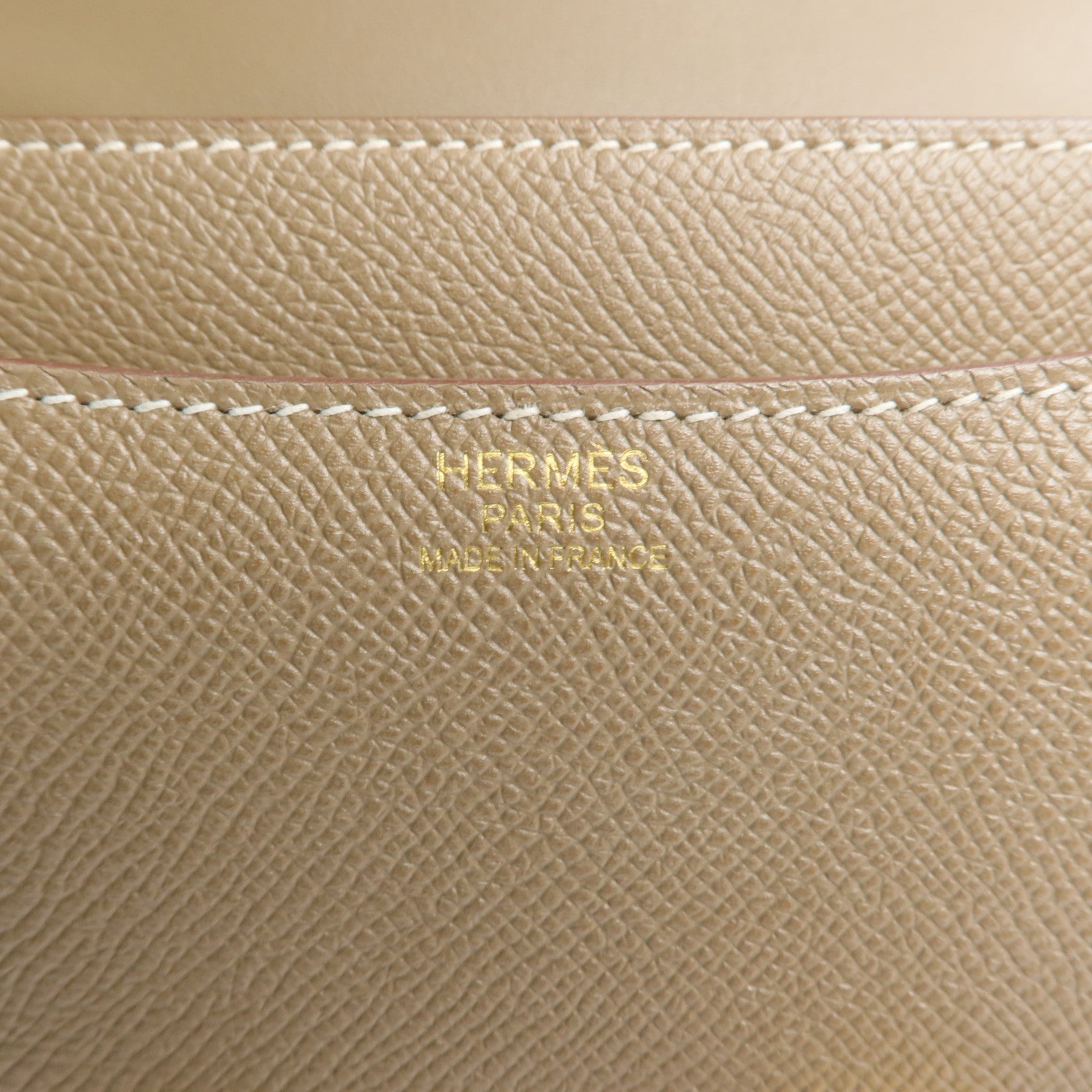 HERMES 皮革Constance 24金扣肩背袋Etoupe