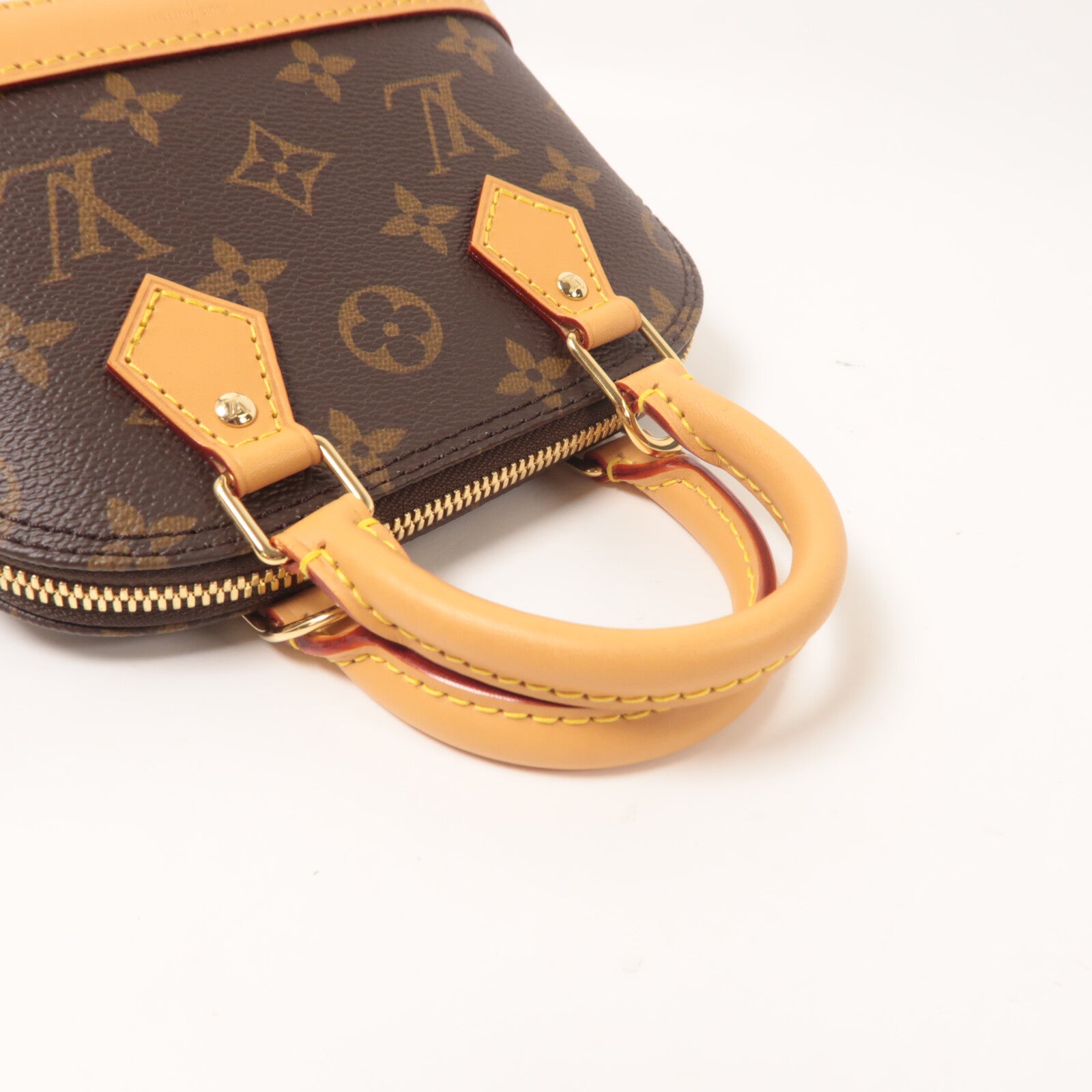 LOUIS VUITTON Monogram Nano Alma手挽肩背兩用袋