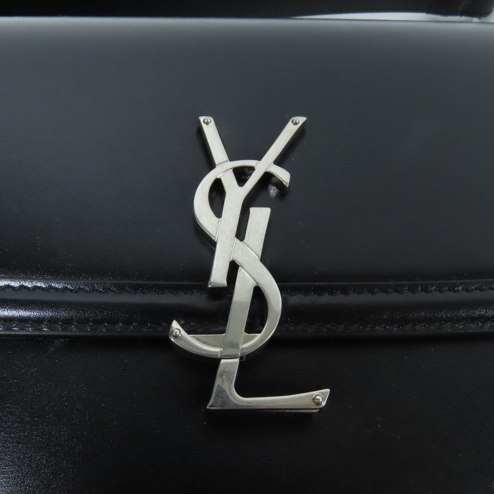 SAINT LAURENT 皮革Shoulder Bag銀扣肩背袋