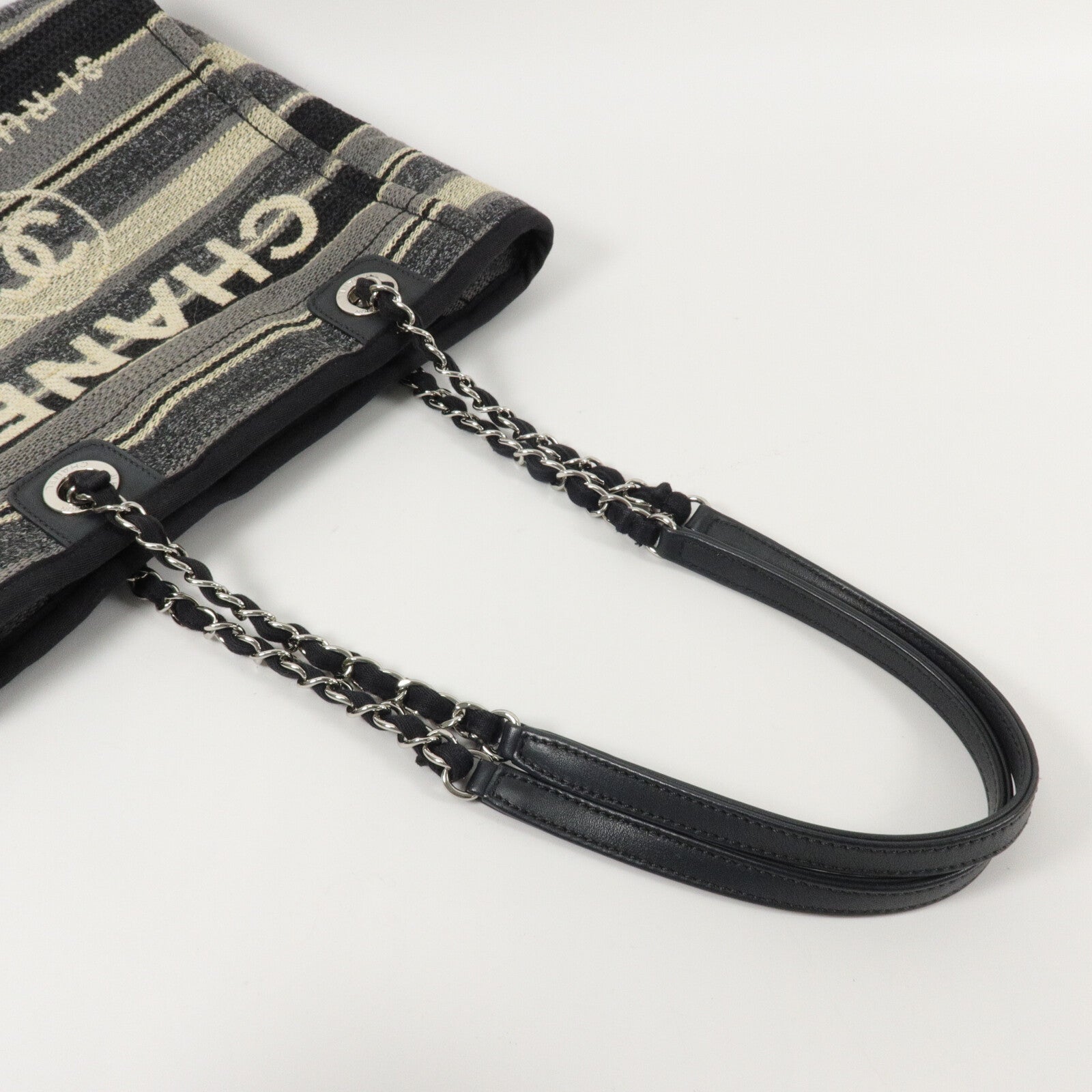 CHANEL 帆布Deauville Tote Small鏈帶手挽袋