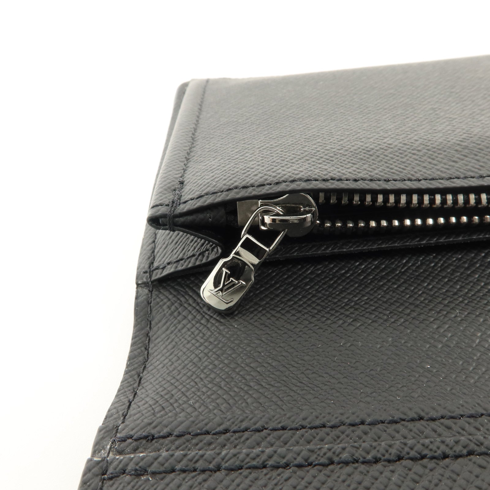 LOUIS VUITTON Monogram Eclipse Brazza銀扣長錢包