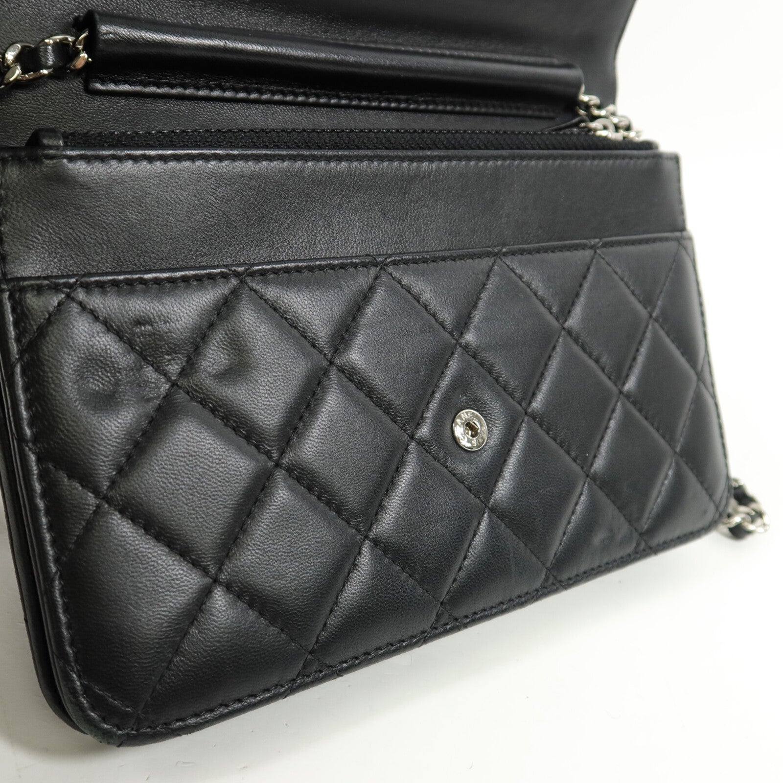 CHANEL 羊皮皮革Wallet On Chain鏈帶肩背袋