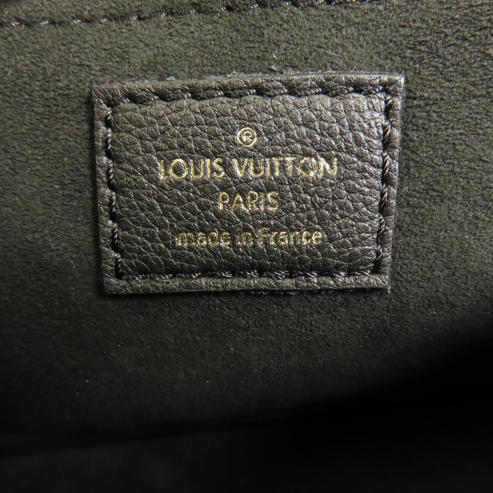 LOUIS VUITTON 牛皮皮革Lockme Tender金扣手挽肩背兩用袋