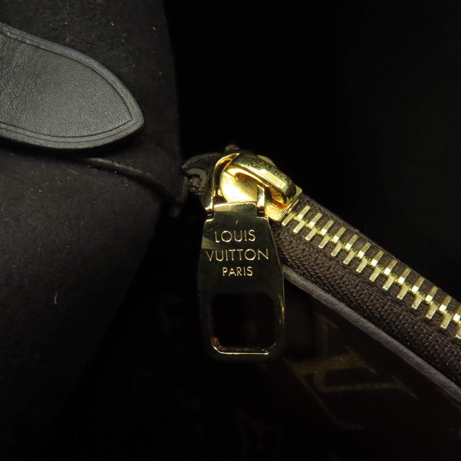 LOUIS VUITTON Monogram Neo Noe  MM金扣肩背袋啡色