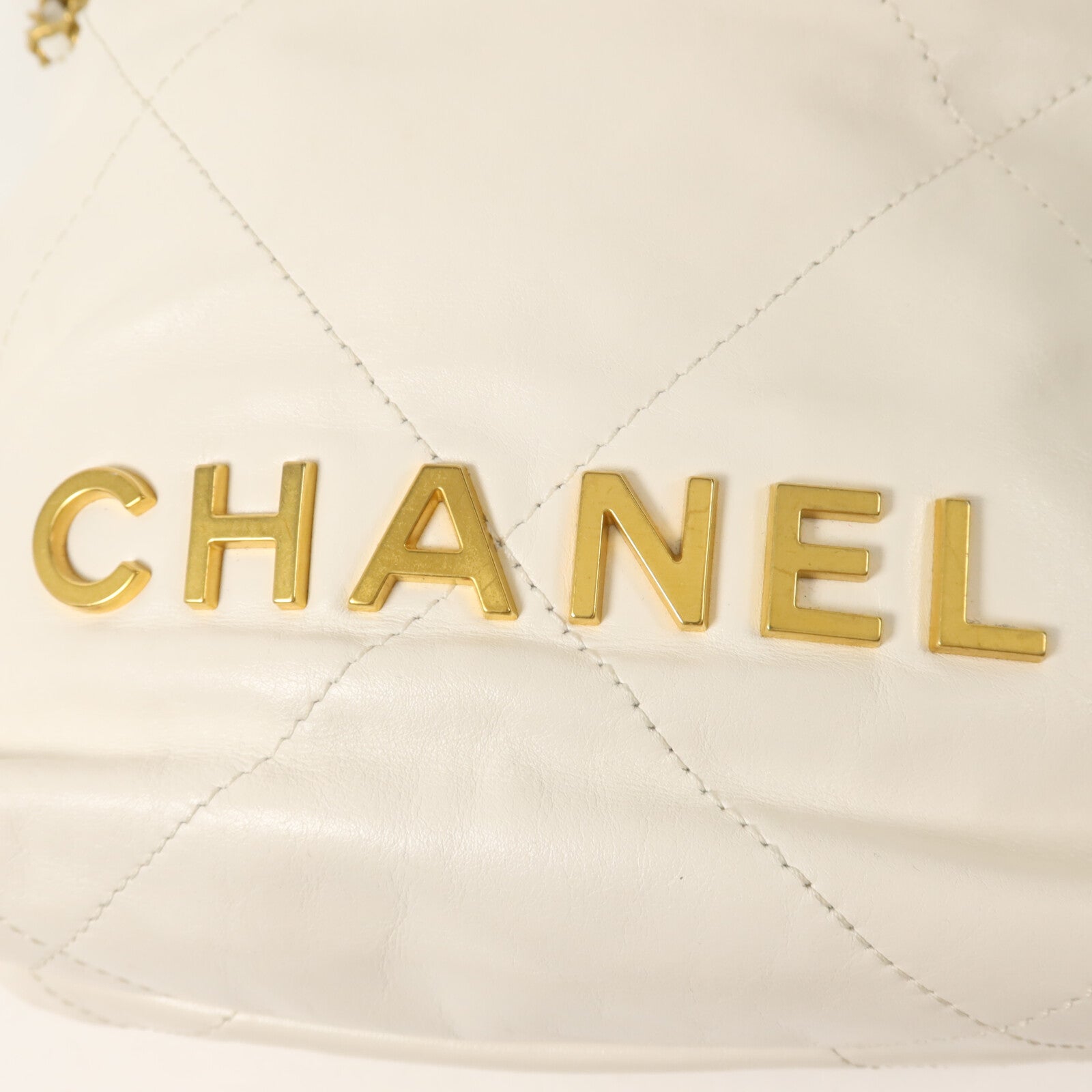 CHANEL 牛皮皮革Chanel 22 Mini鏈帶肩背袋