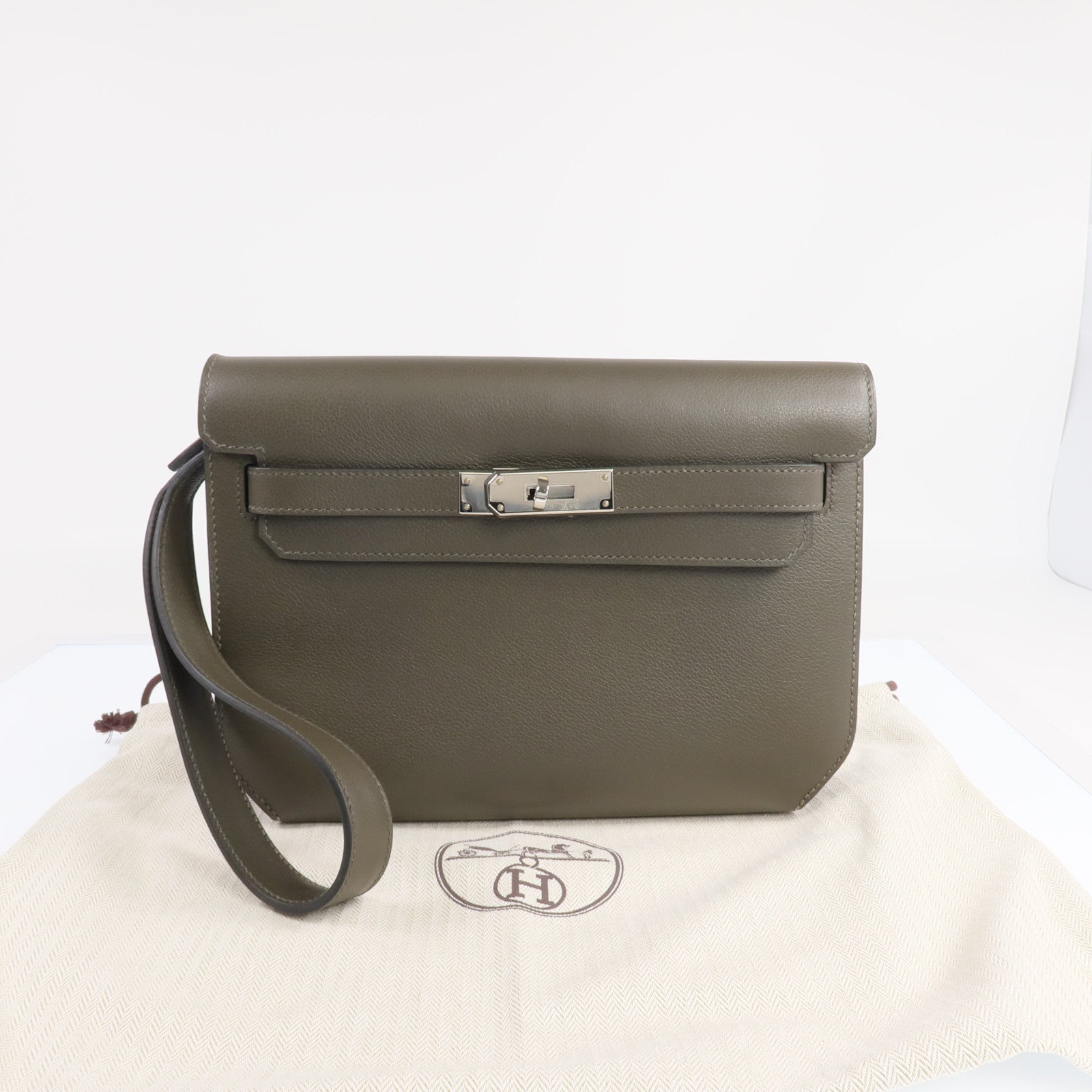 HERMES Evercolor皮革Kelly Depeches 25銀扣手拿包Vert Maquies