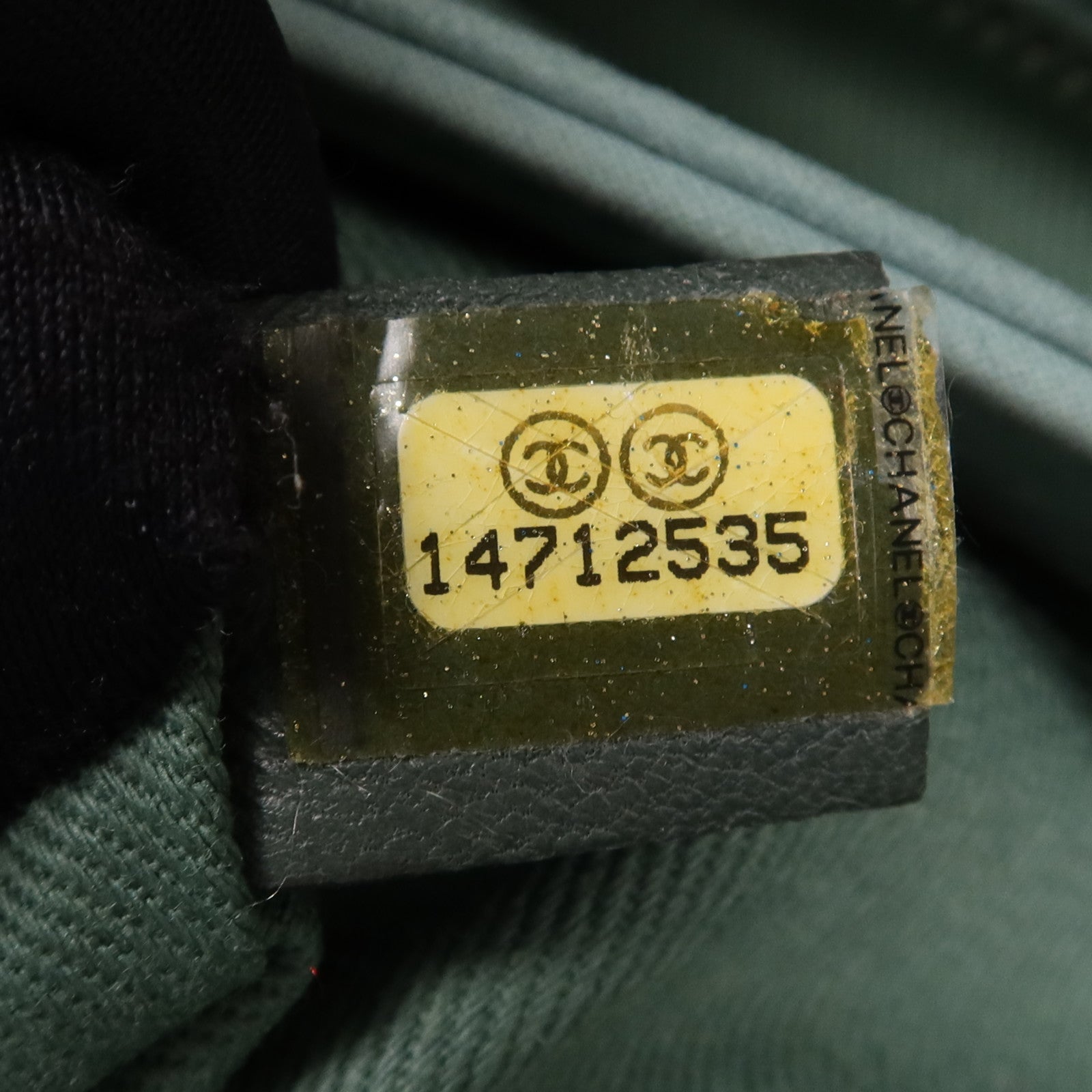 CHANEL 牛皮皮革Shoulder Bag銀扣鏈帶肩背袋