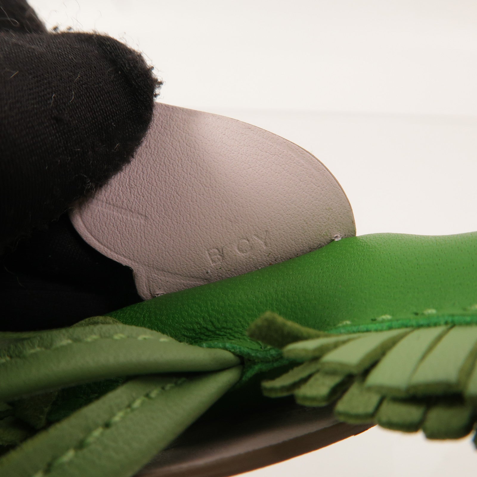HERMES Milo皮革Rodeo Pegase PM掛飾Vert Criquet/Vert Yucca
