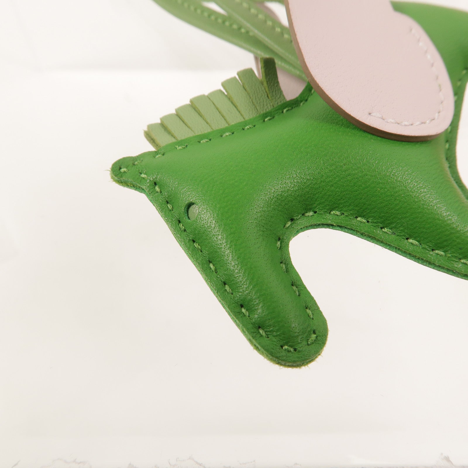 HERMES Milo皮革Rodeo Pegase PM掛飾Vert Criquet/Vert Yucca