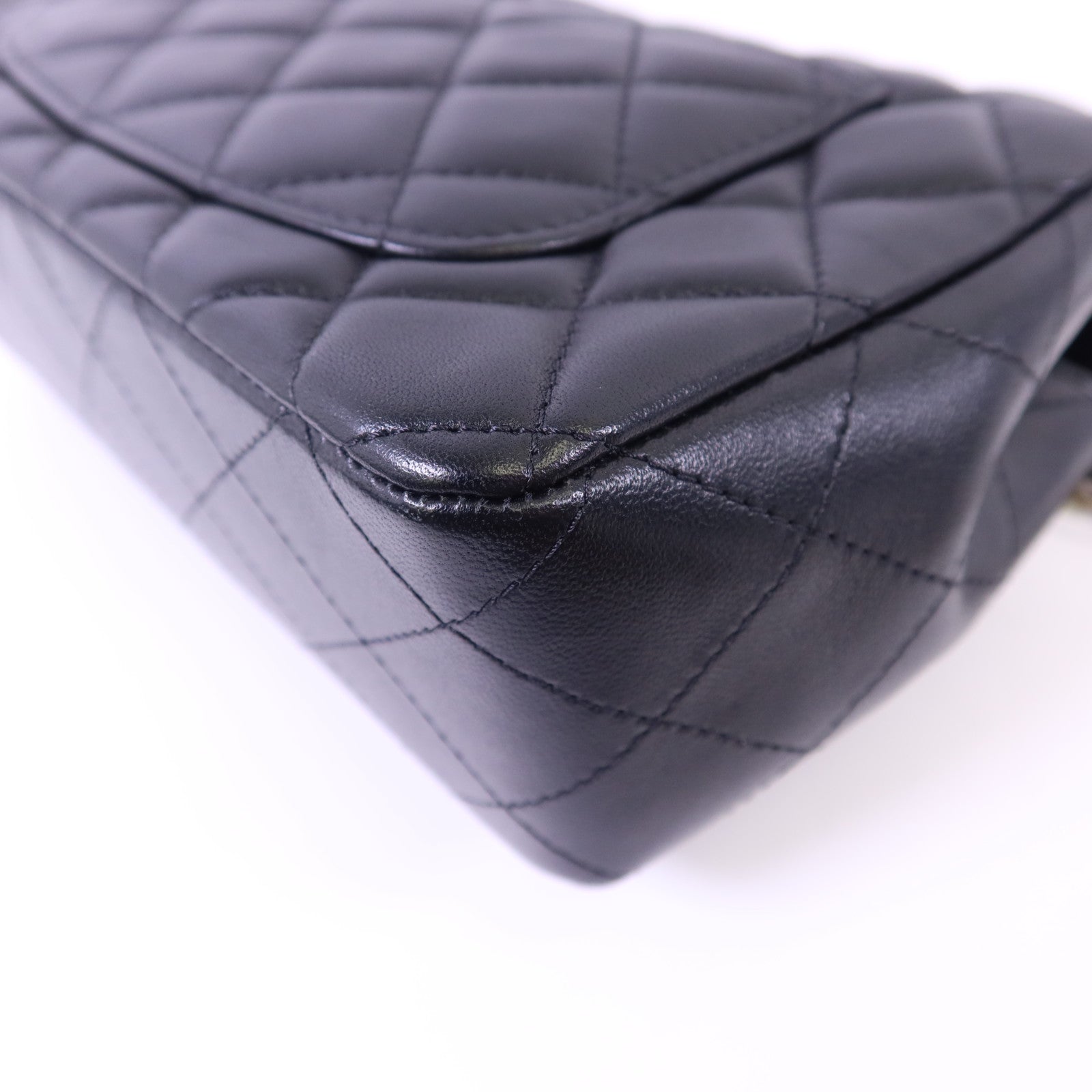 CHANEL 羊皮皮革Mini Classic 20金扣鏈帶肩背袋