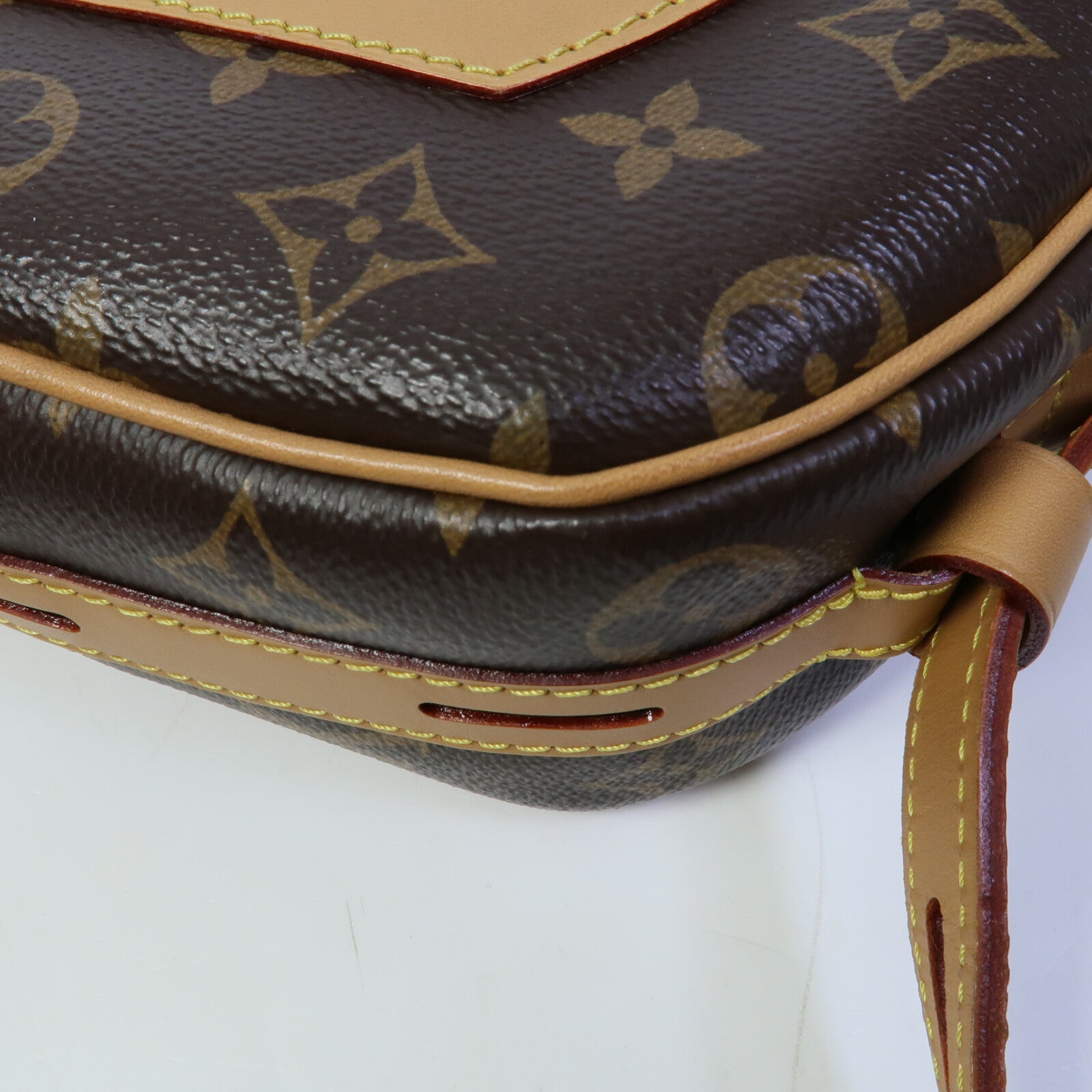 LOUIS VUITTON Monogram Boite Chapeau Souple MM肩背袋