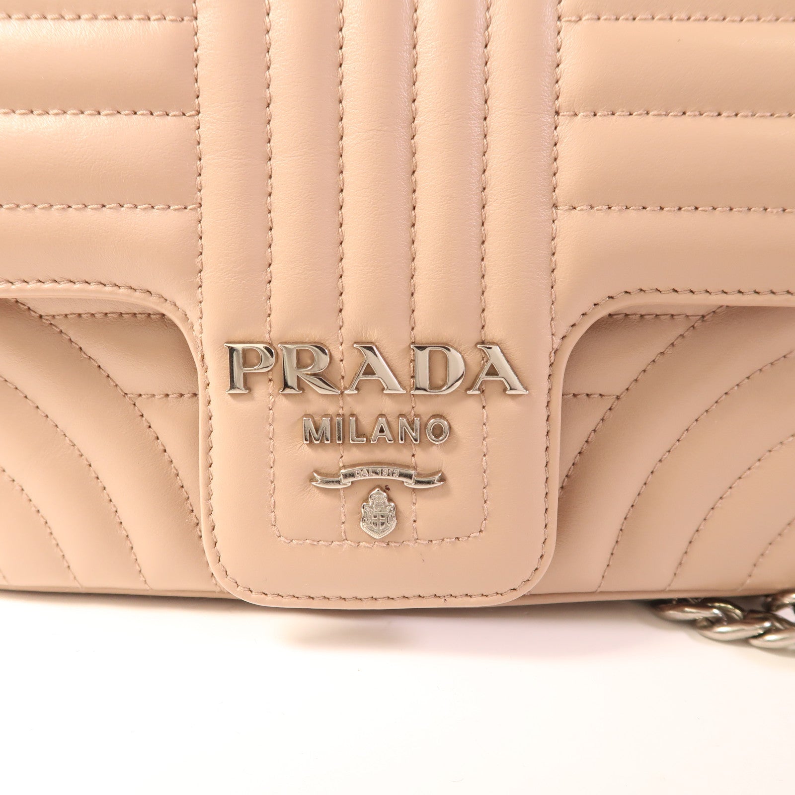 PRADA 牛皮皮革Chain Shoulder Bag銀扣鏈帶肩背袋