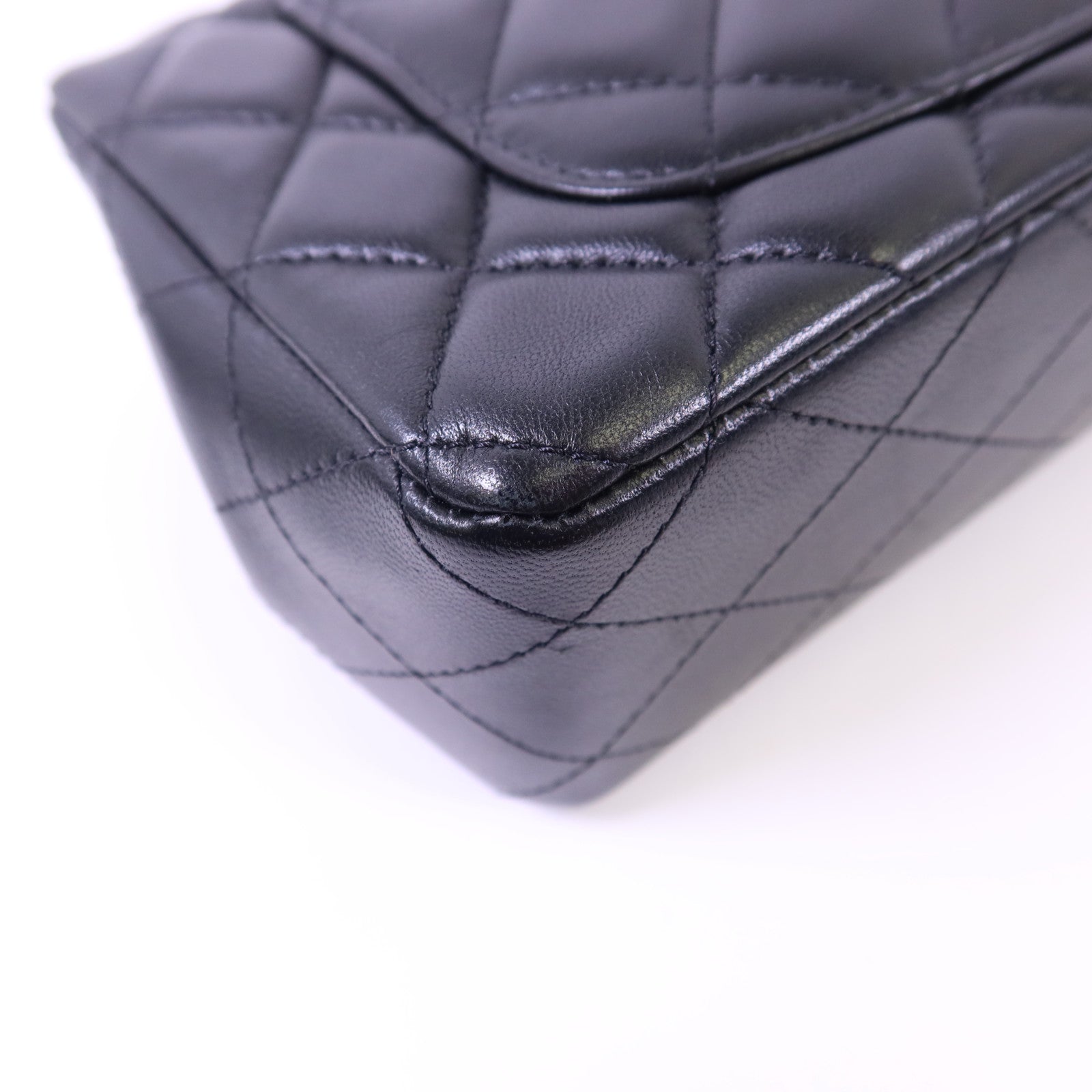 CHANEL 羊皮皮革Mini Classic 20金扣鏈帶肩背袋