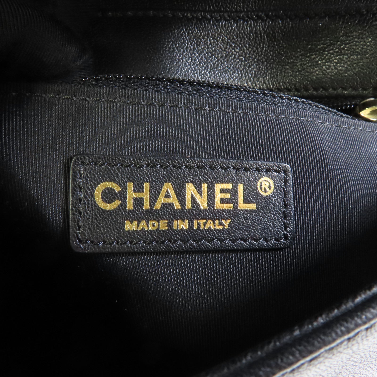 CHANEL 羊皮皮革Chain Shoulder金扣鏈帶肩背袋黑色