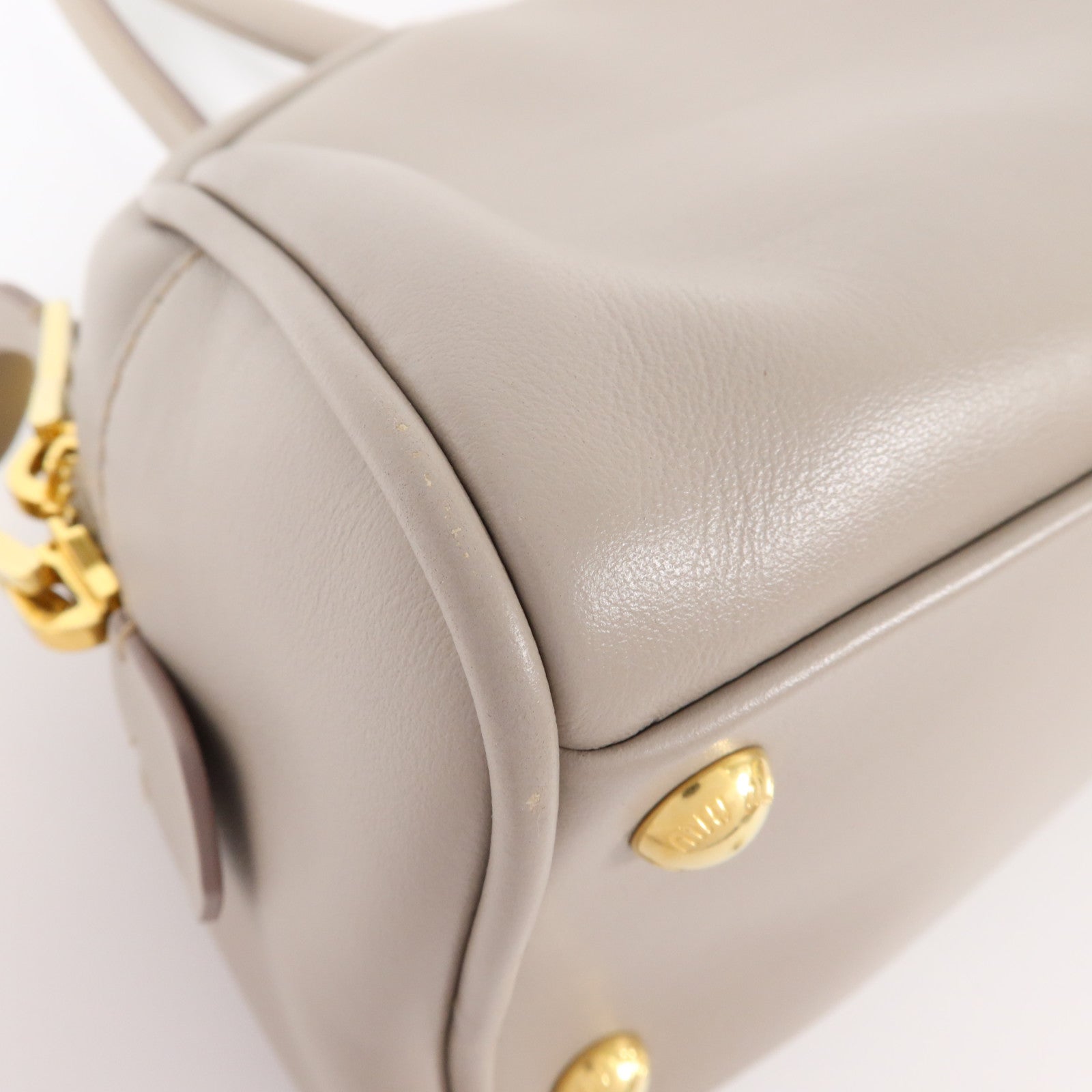 Miu Miu 牛皮皮革Beau金扣肩背袋