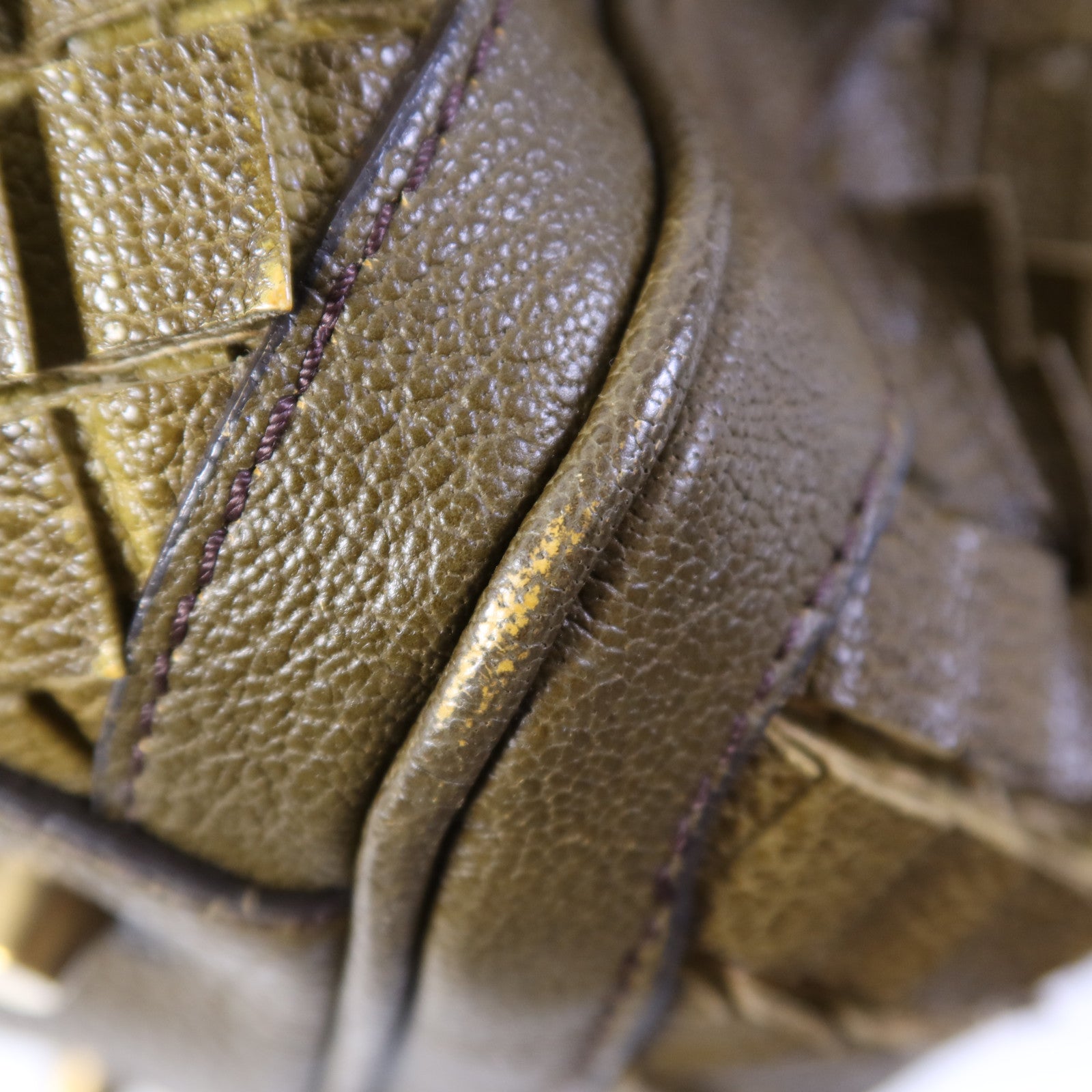 BURBERRY 牛皮皮革Shoulder Bag金扣肩背袋