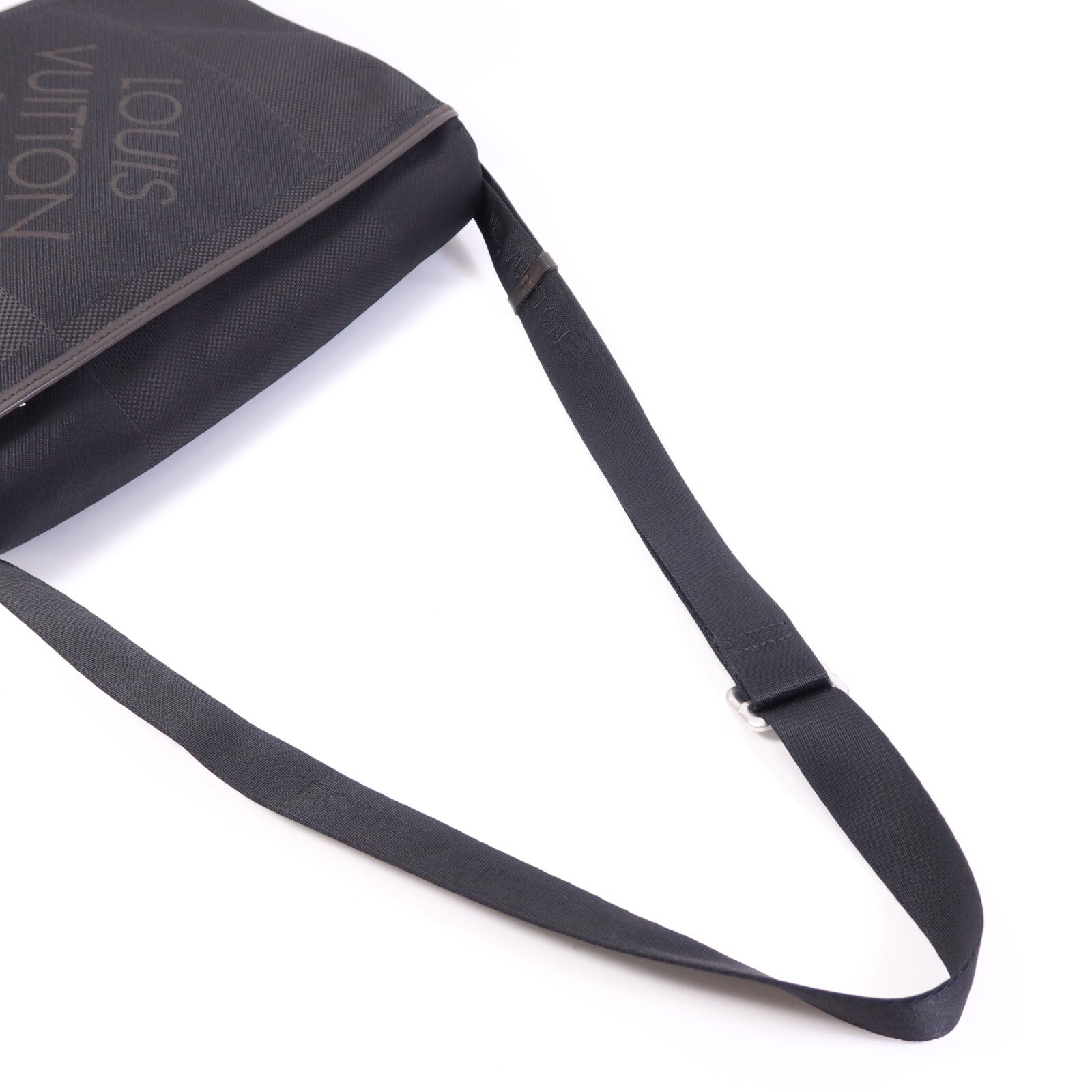 LOUIS VUITTON 【激減優惠】Damier Geant Petit Messager銀扣肩背袋