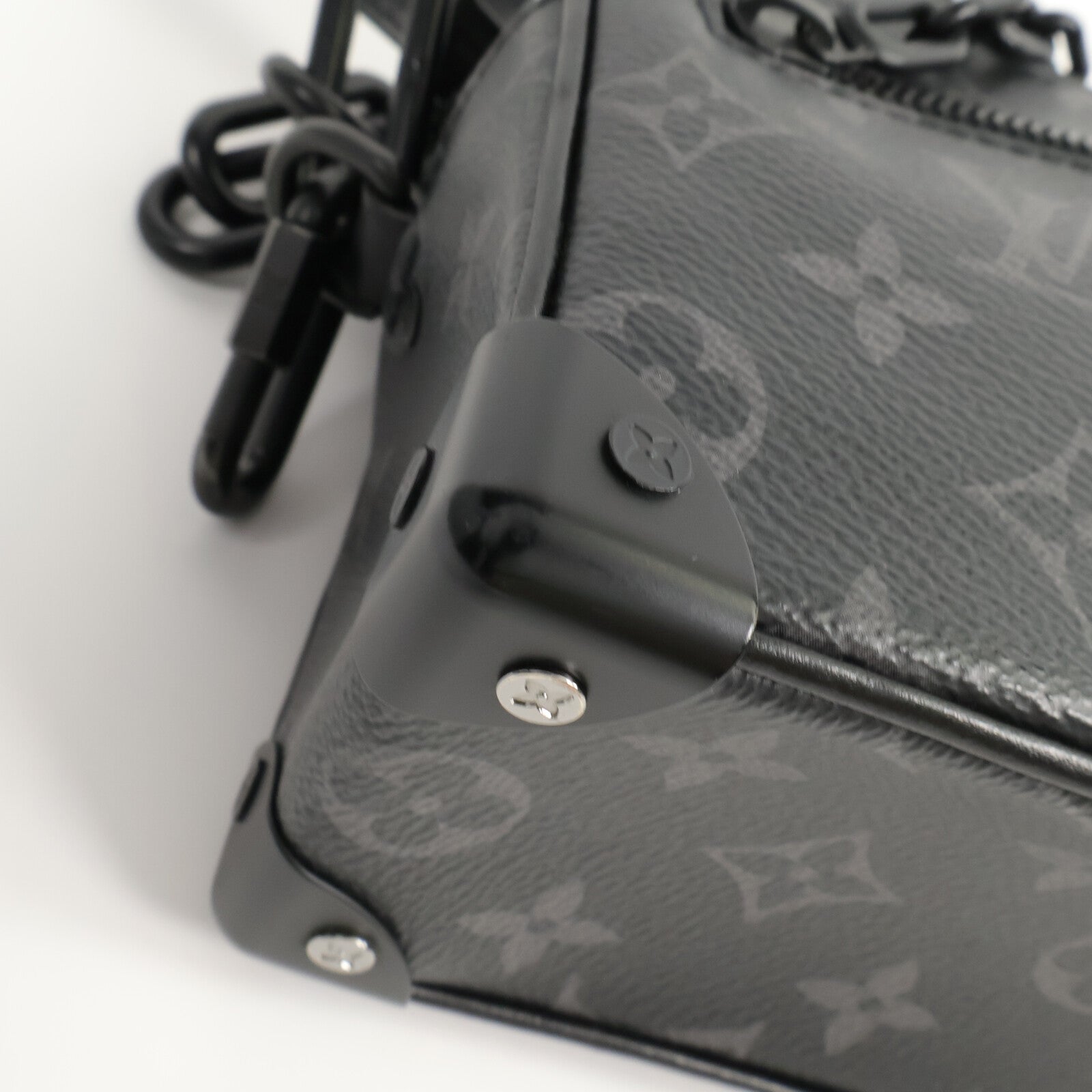 LOUIS VUITTON Monogram Eclipse Mini Soft Trunk肩背袋